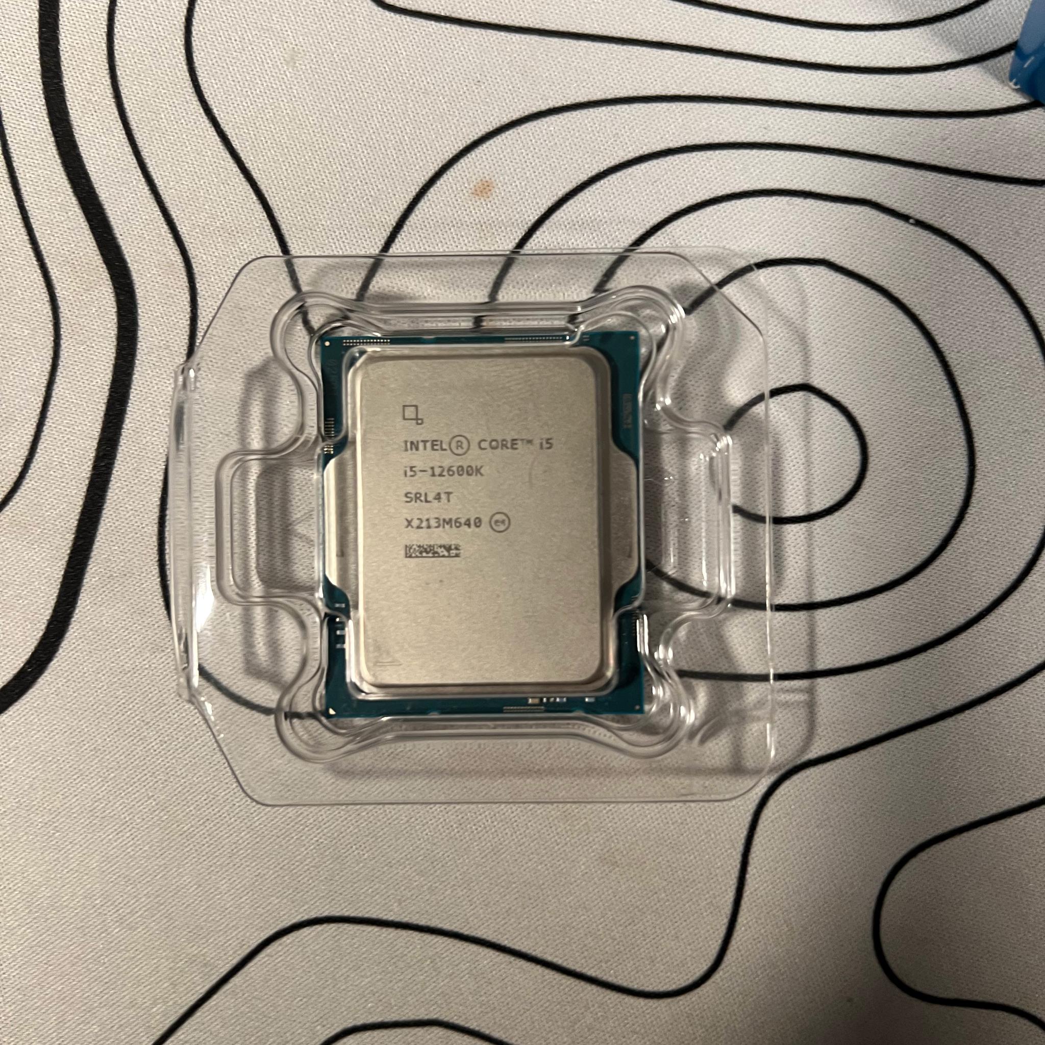 Intel Core i5-12600K Alder Lake 3.7GHz Ten-Core LGA 1700