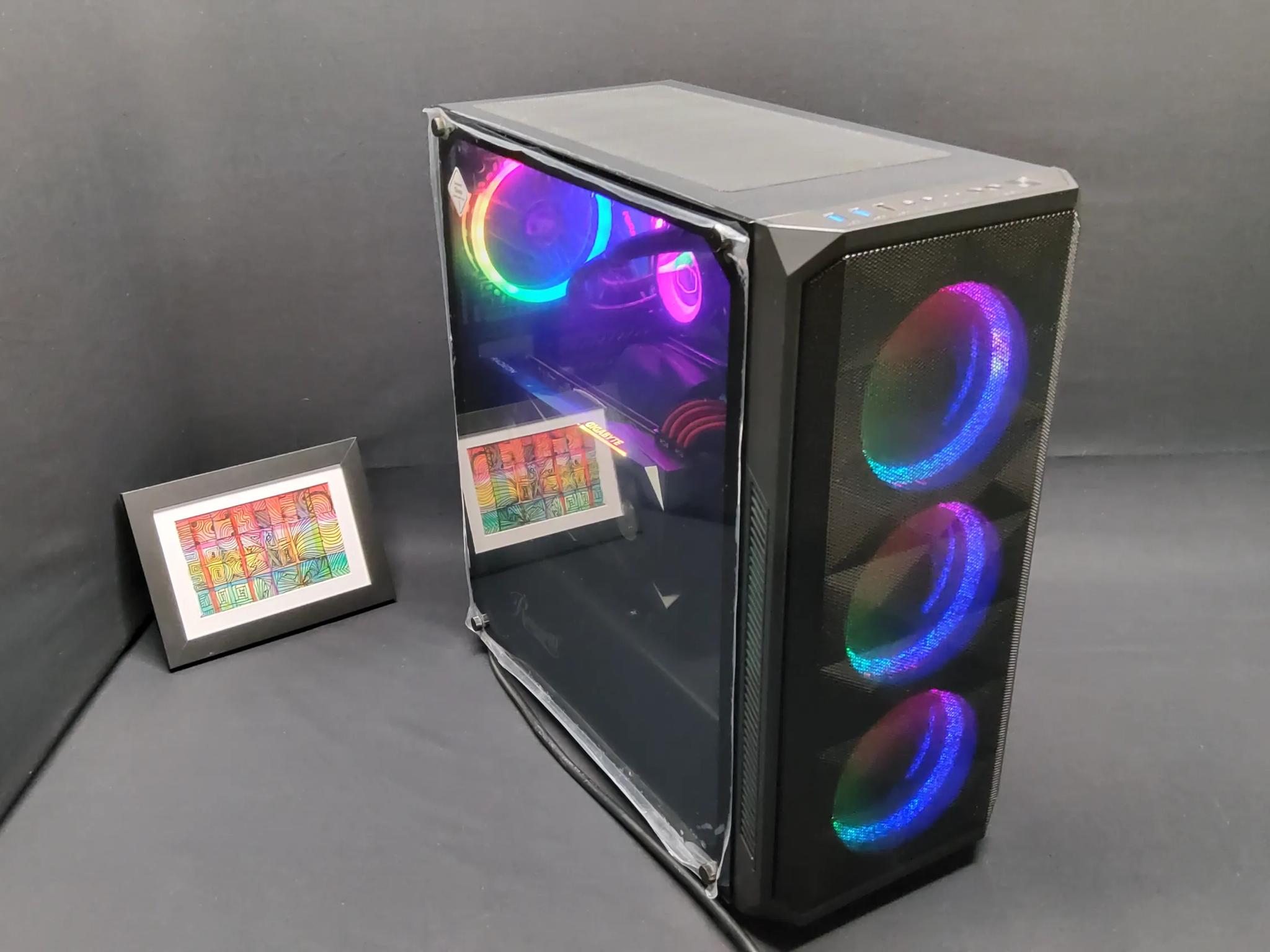 Intel i9 10900k Liquid Cooled-Gigabyte RX 6700XT