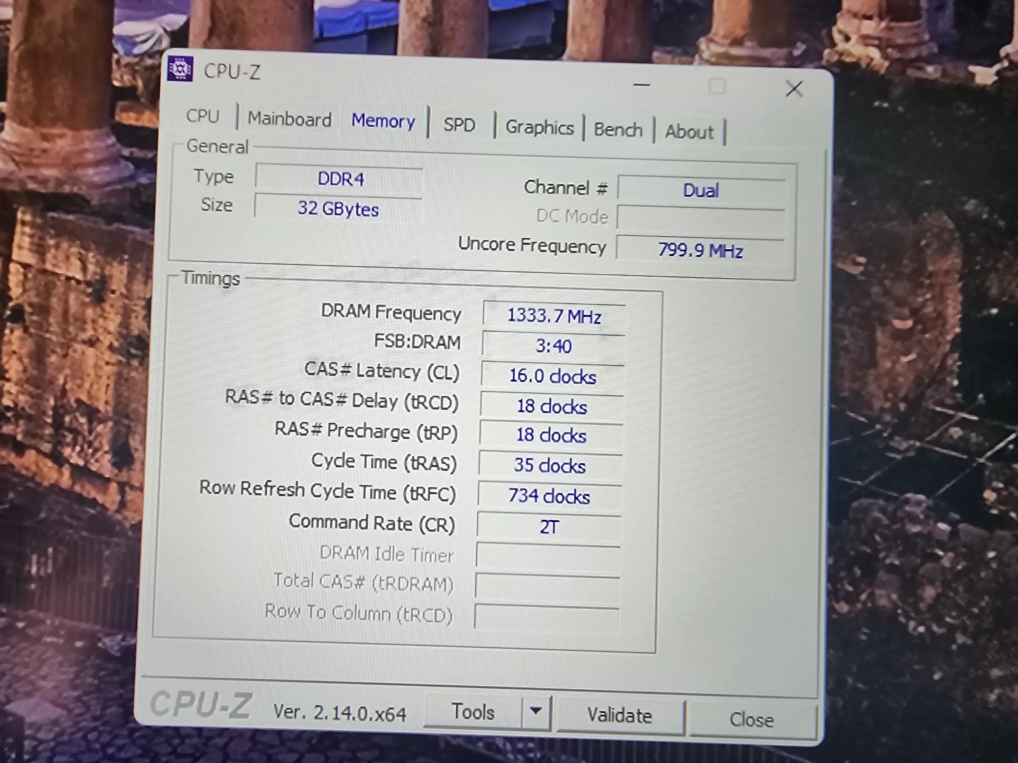 Sapphire RX 5700 XT I7 9700K 1000watt PSU 32GB DDR4 NOS Build