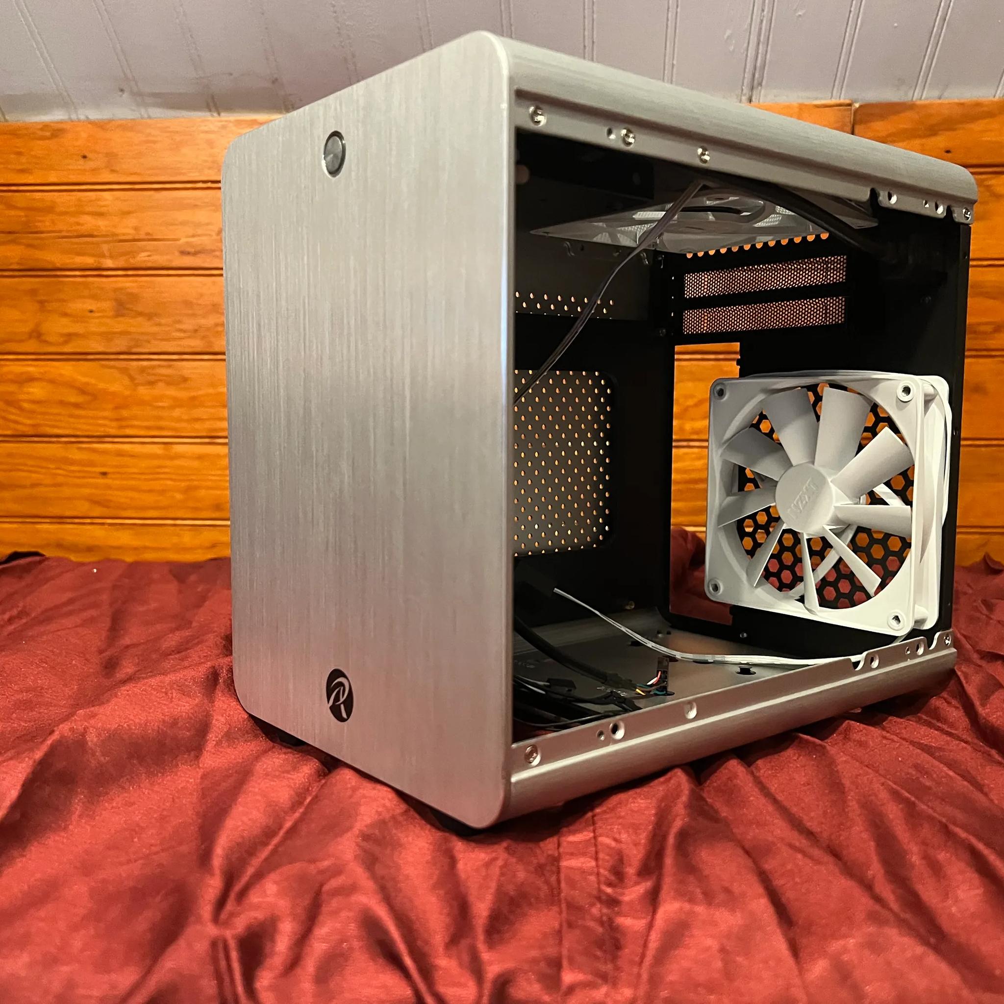 RAIJINTEK METIS PLUS SILVER