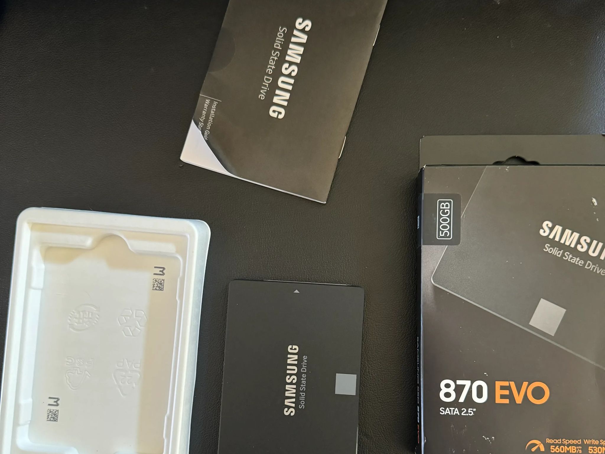 SAMSUNG 870 EVO