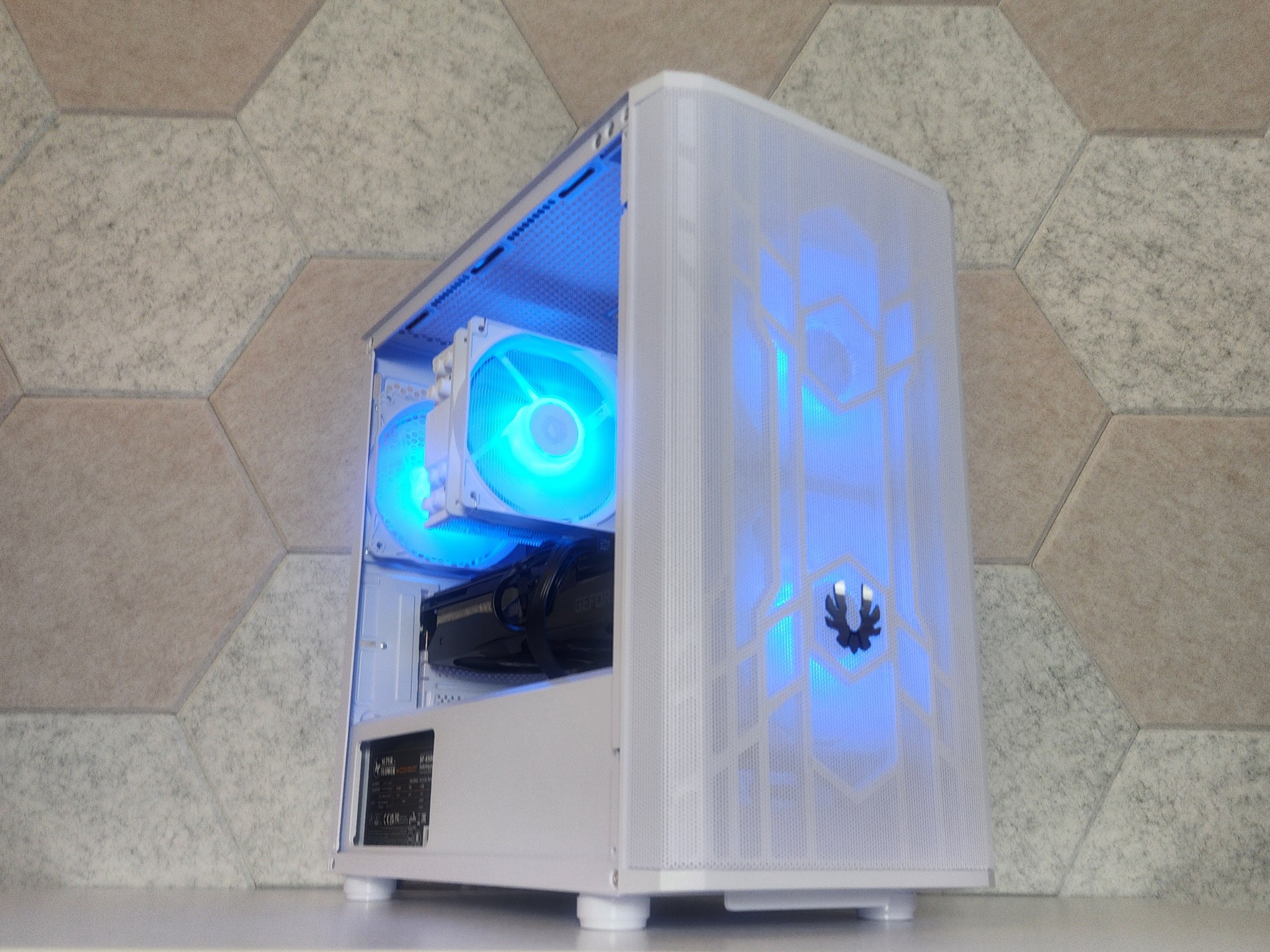 🧊❄️Arctic NVIDIA RTX 2070 | Ryzen 5 2600 | 16GB RAM | 500GB SSD | Wi-Fi + BT | Win11 | RGB