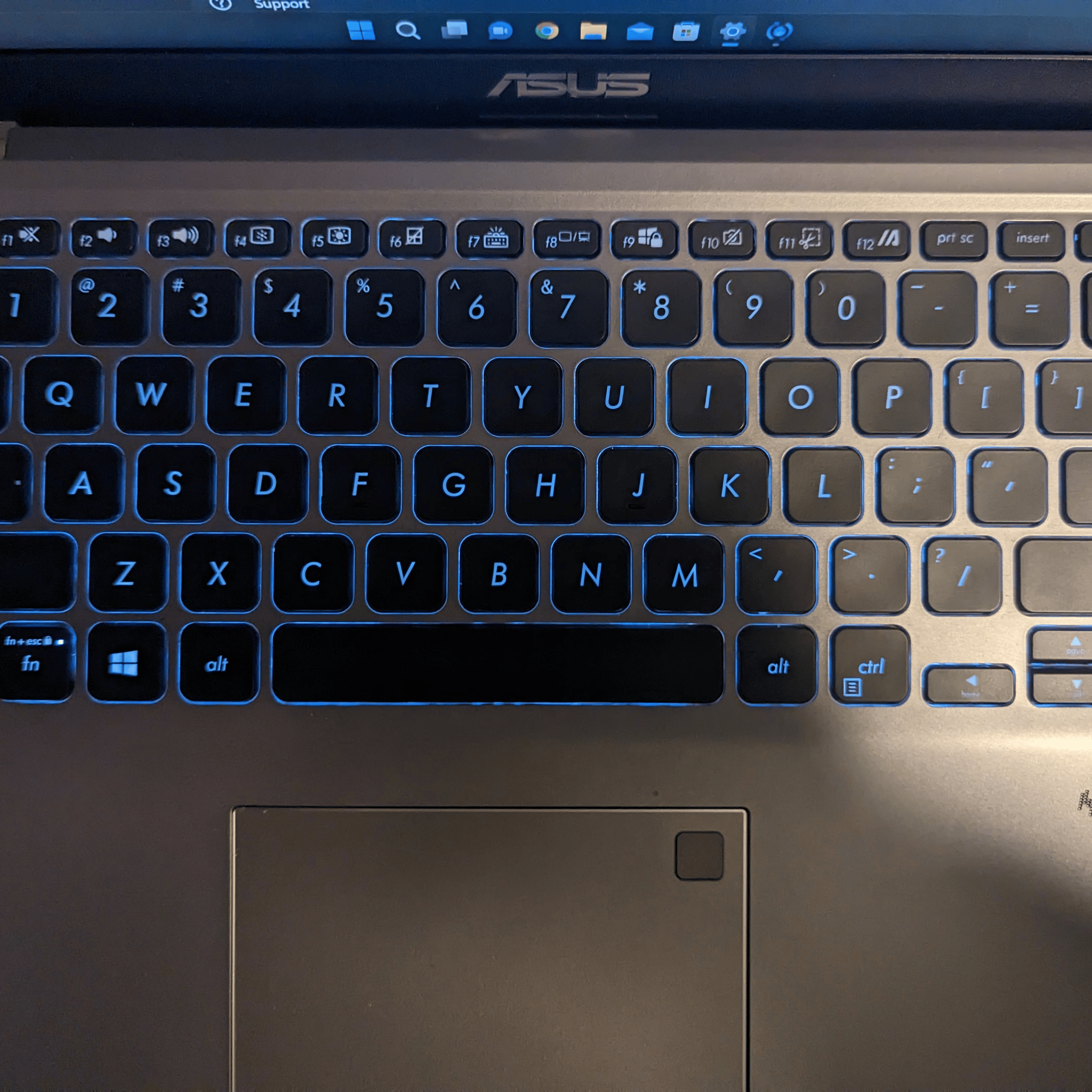 ASUS VivoBook 14" F415EA-UB51 Intel i5 1135G7 2.4GHz 256GB SSD 12GB DDR4-320