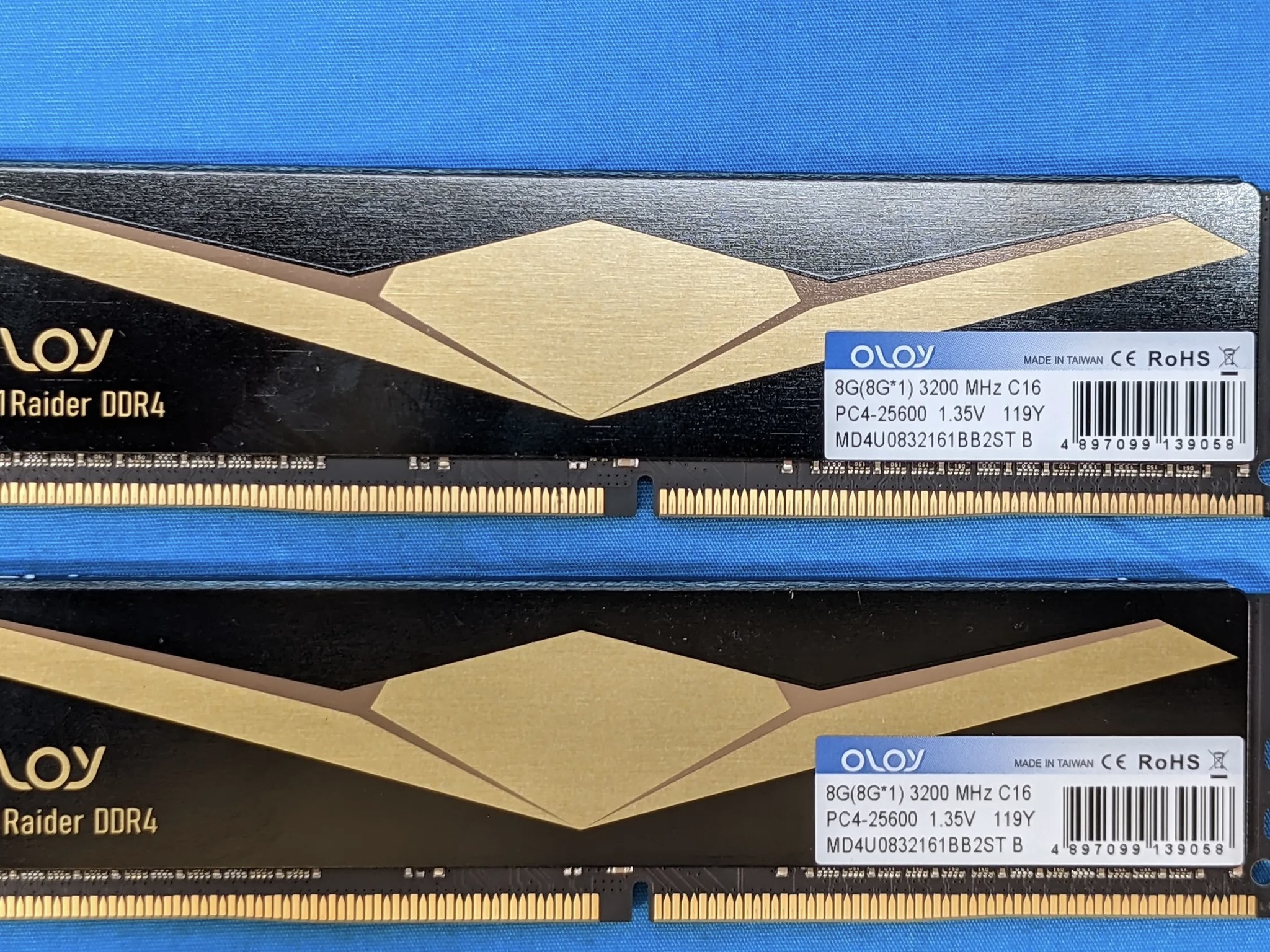 OLOy B-21 Raider 16GB (2x8GB) DDR4 3200MHz PC4-25600 C16 1.35V Desktop RAM