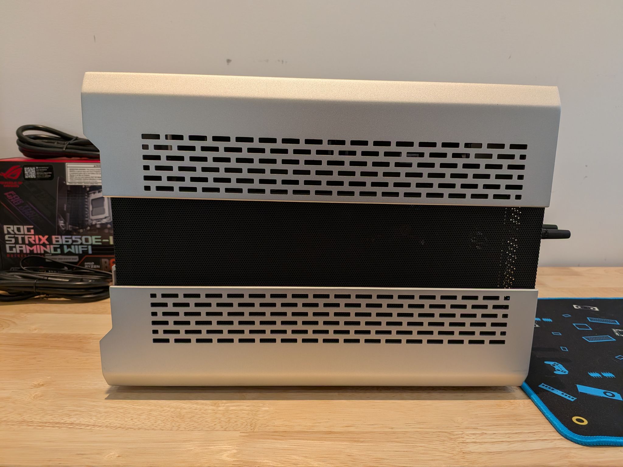 4K Workhorse - RTX 5070 Ti, Ryzen 9 9900X, 64 GB DDR5 RAM, 2 TB Gen 4 NVME, Liquid Cooled, RGB