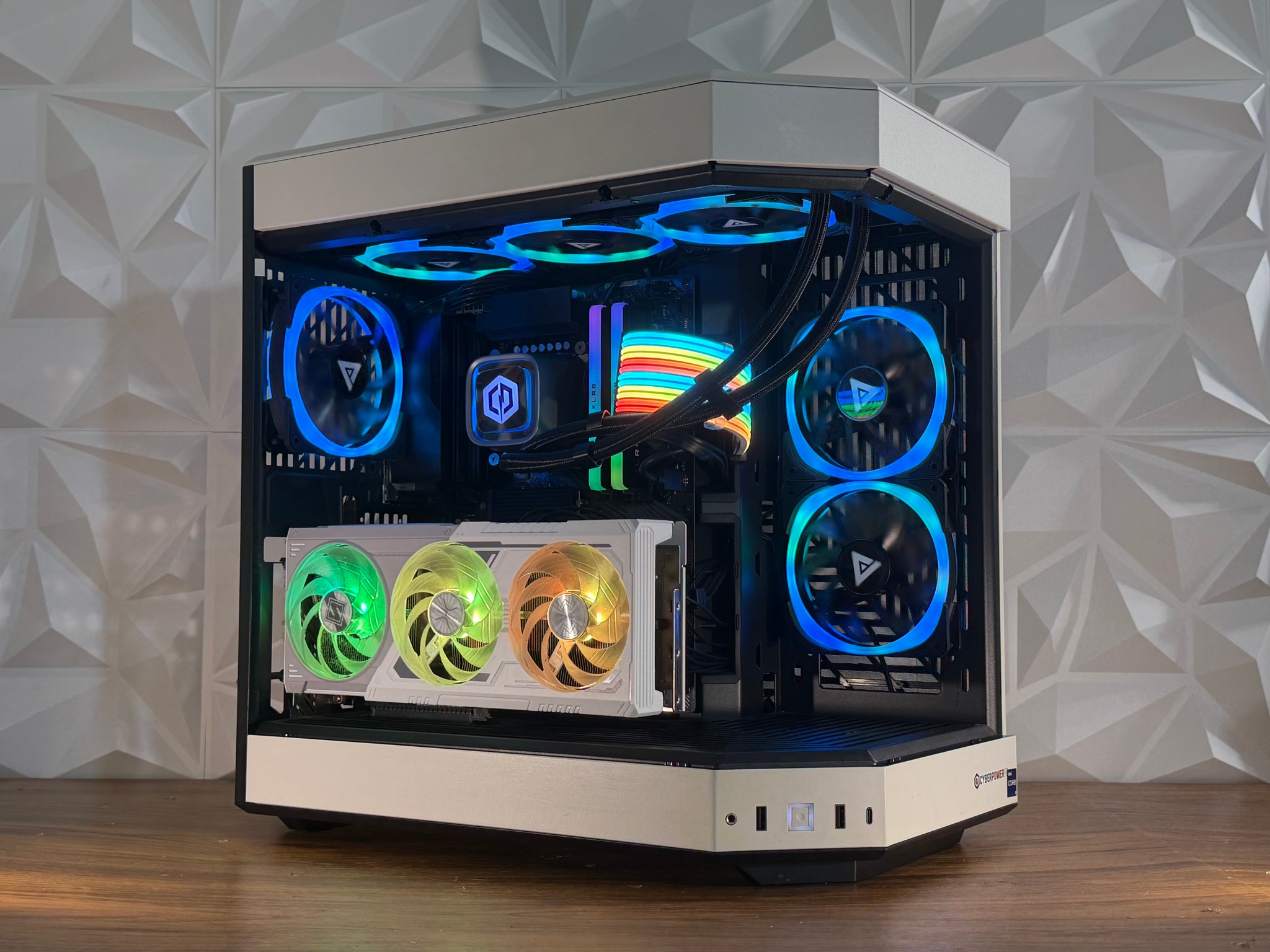 🐼|i9-13900KF | RX 9070 XT | 32GB DDR5 | 2TB SSD| Windows 11 Pro "PANDA MACHINE" 🐼