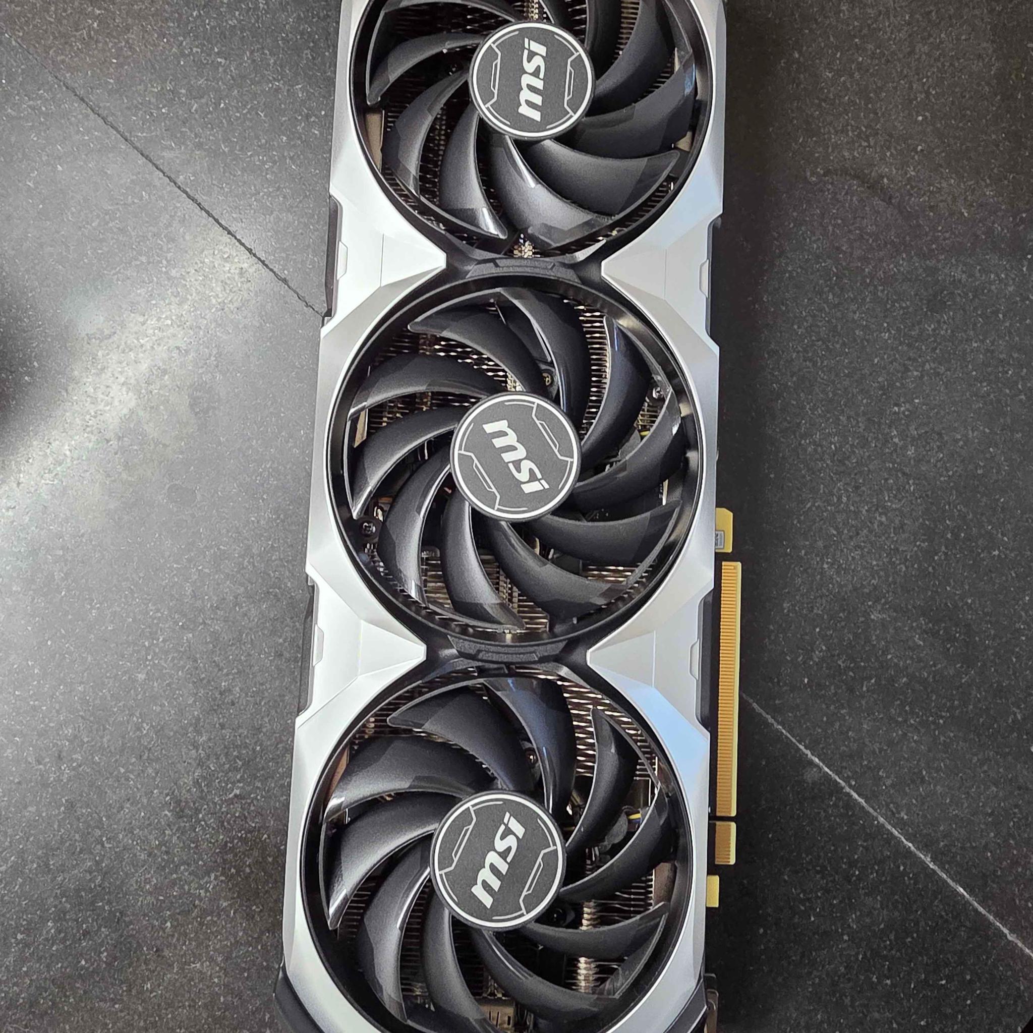 MSI VENTUS 3X OC GeForce RTX 4070 SUPER
