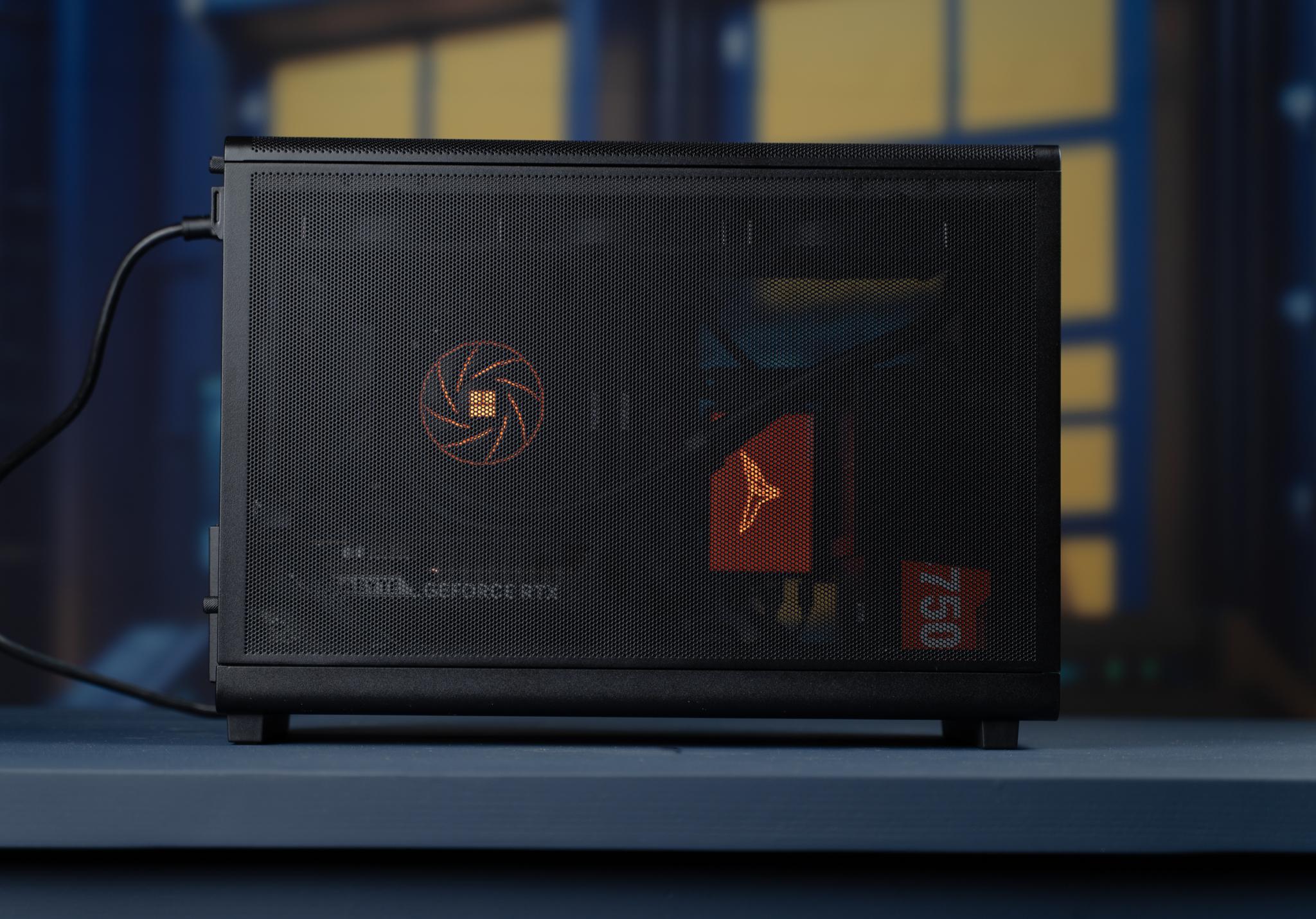 “STRATPERSONA 2” RTX 5060 Ryzen 5 7600X 32GB 1TB Windows 11 Gaming PC Powerhouse
