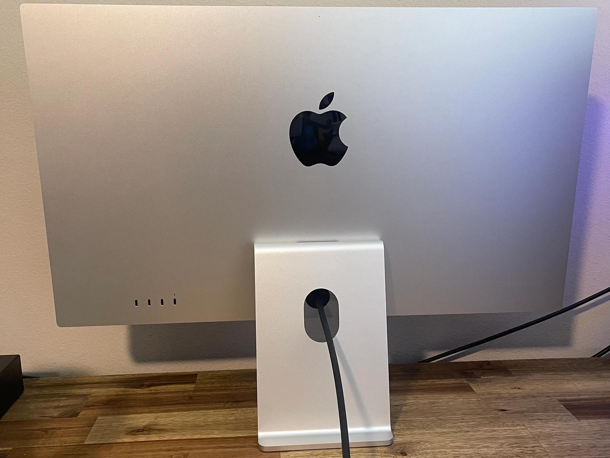 Apple Studio Display