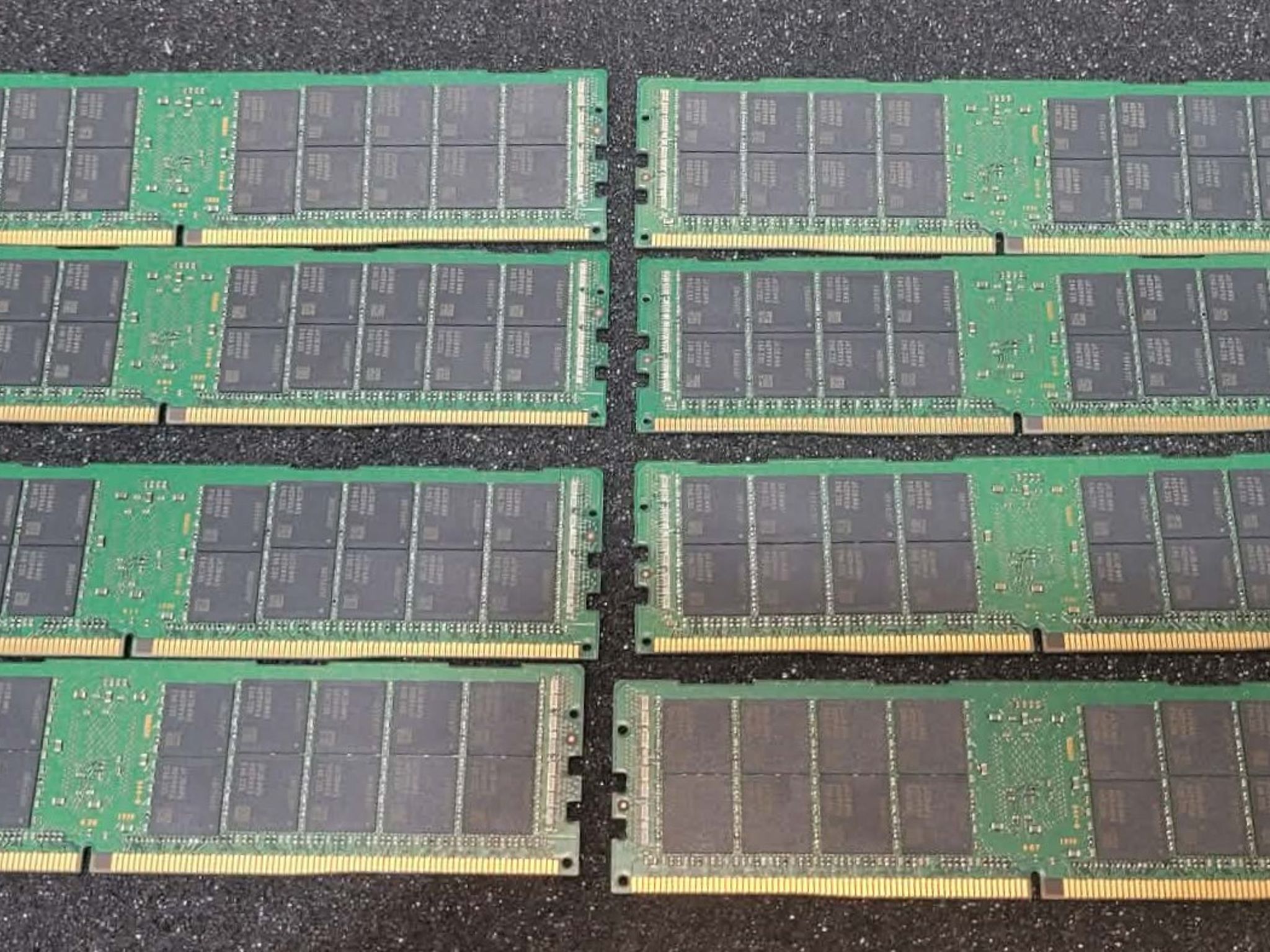 Samsung (8X64GB) 512GB 2Rx4 PC4-2933Y-RA2-12-DC1 Registered ECC Memory DDR4