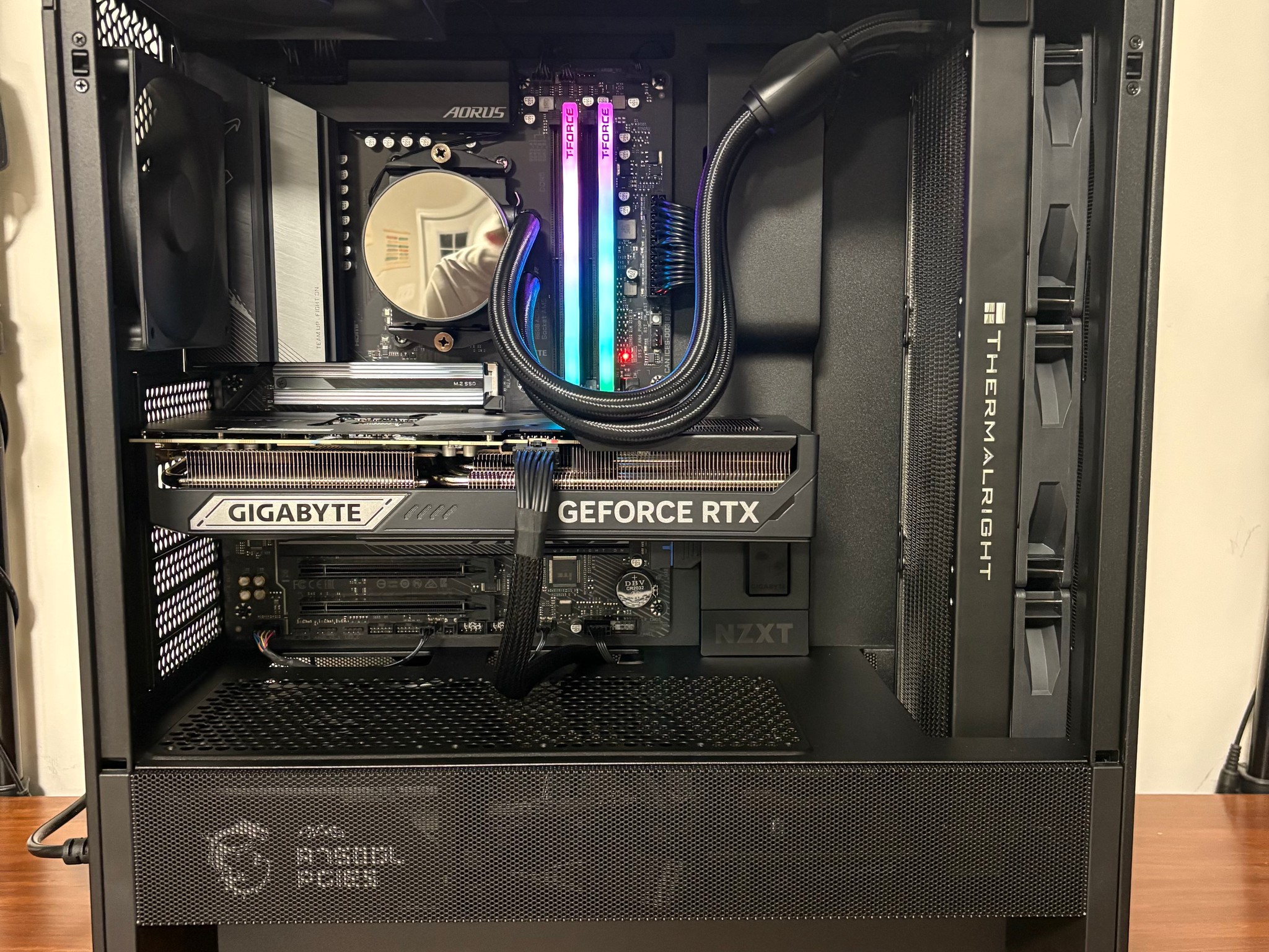 RTX 5070 Ti | Ryzen 7 7800X3D | 32GB DDR5 | 2TB NVMe | 750W PSU | 360mm AIO | ATX Case