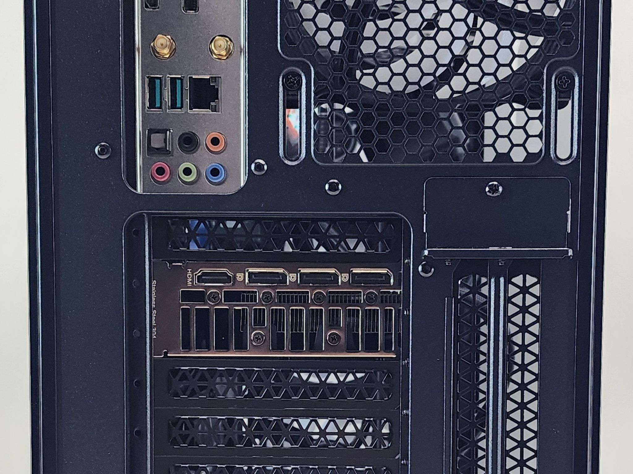 Gaming PC Ryzen 7 5700X 16GB RAM 1TB SSD RTX 4070 12GB Windows 11 Computer