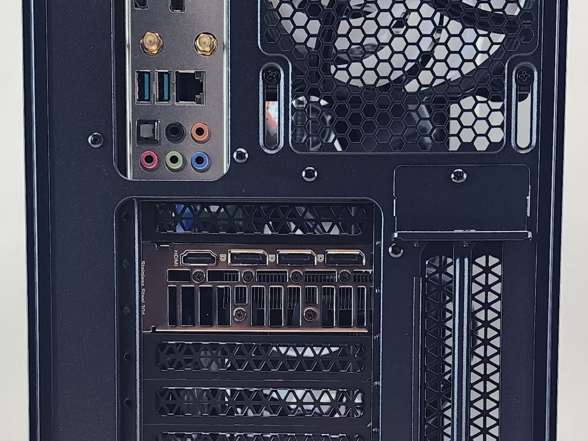 Gaming PC Ryzen 7 5700X 16GB RAM 1TB SSD RTX 4070 12GB Windows 11 Computer