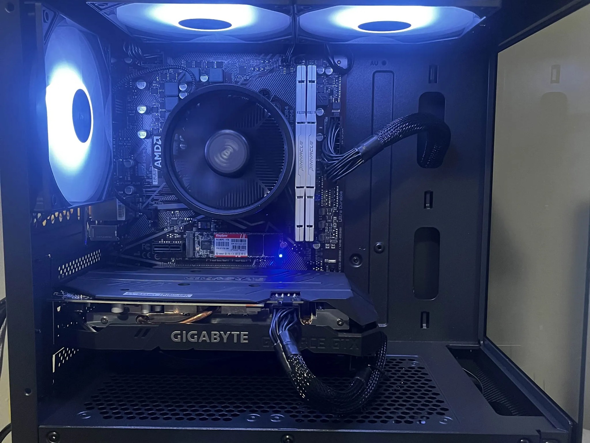 🖤  Gaming PC Ryzen 5 3600, GTX 1660 6GB