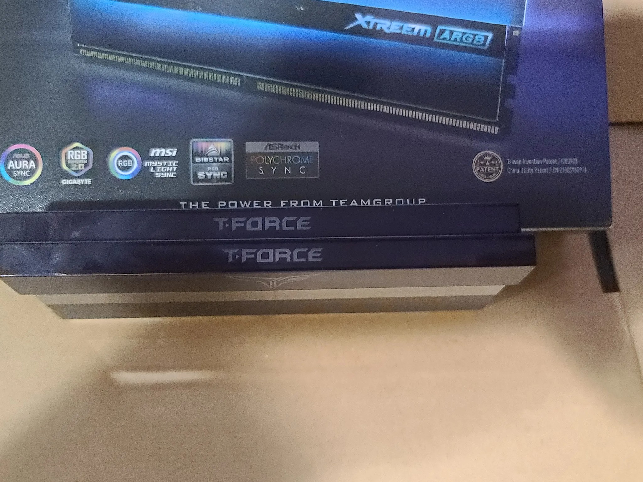 Team Group Xtreem ARGB 16GB (2x 8GB) DDR4 4000MHz RAM Memory