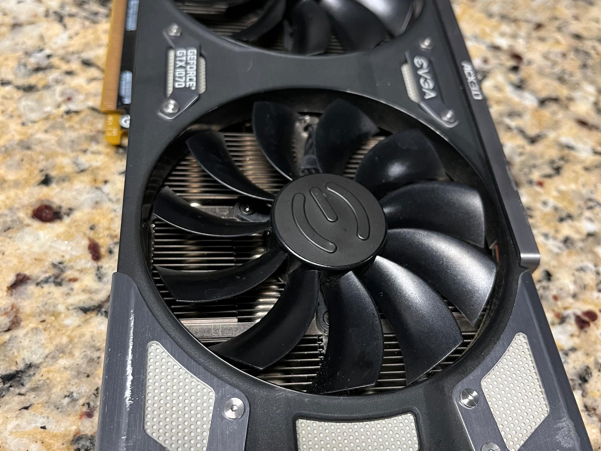 EVGA GTX 1070 8 GB FTW ACX 3.0