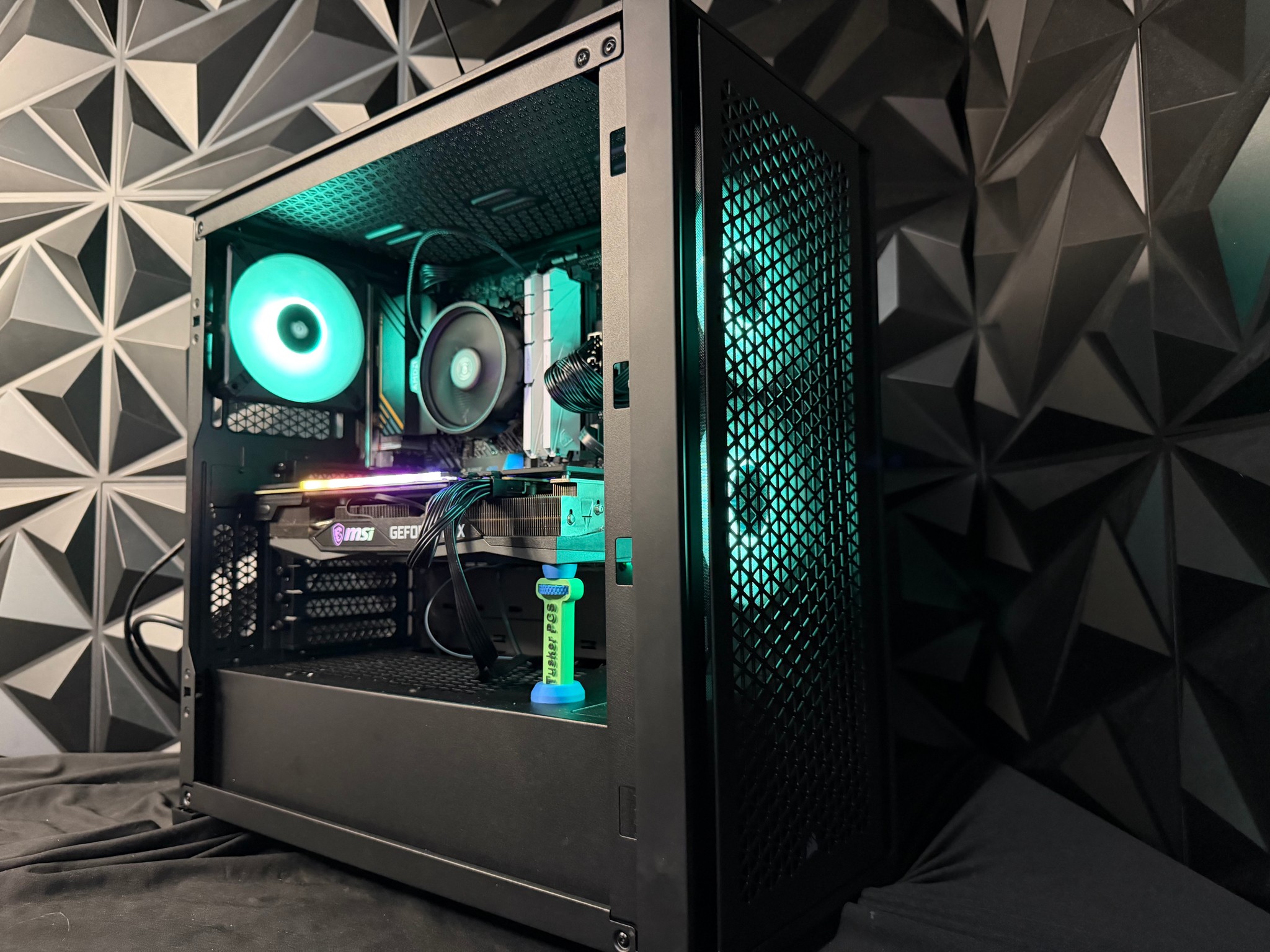 ⚡🖤 The Dark & Stormy 🌩️💨 Ryzen 5 5500| RTX 3070| 32 GB DDR4| 1 TB NVMe