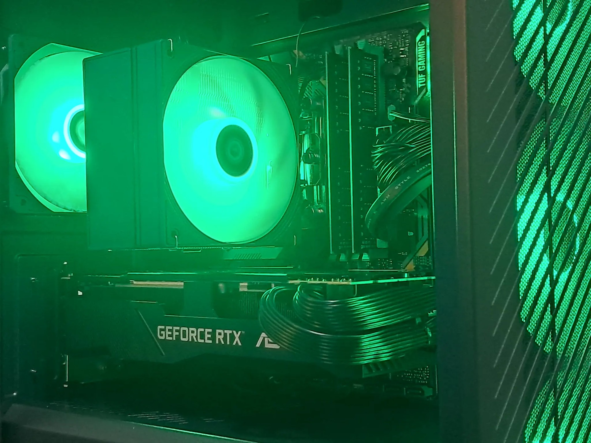 Asus TUF Gaming PC | RTX 2070 Super | Core i7-8700 | 32GB DDR4 | 1TB SSD | WiFi!