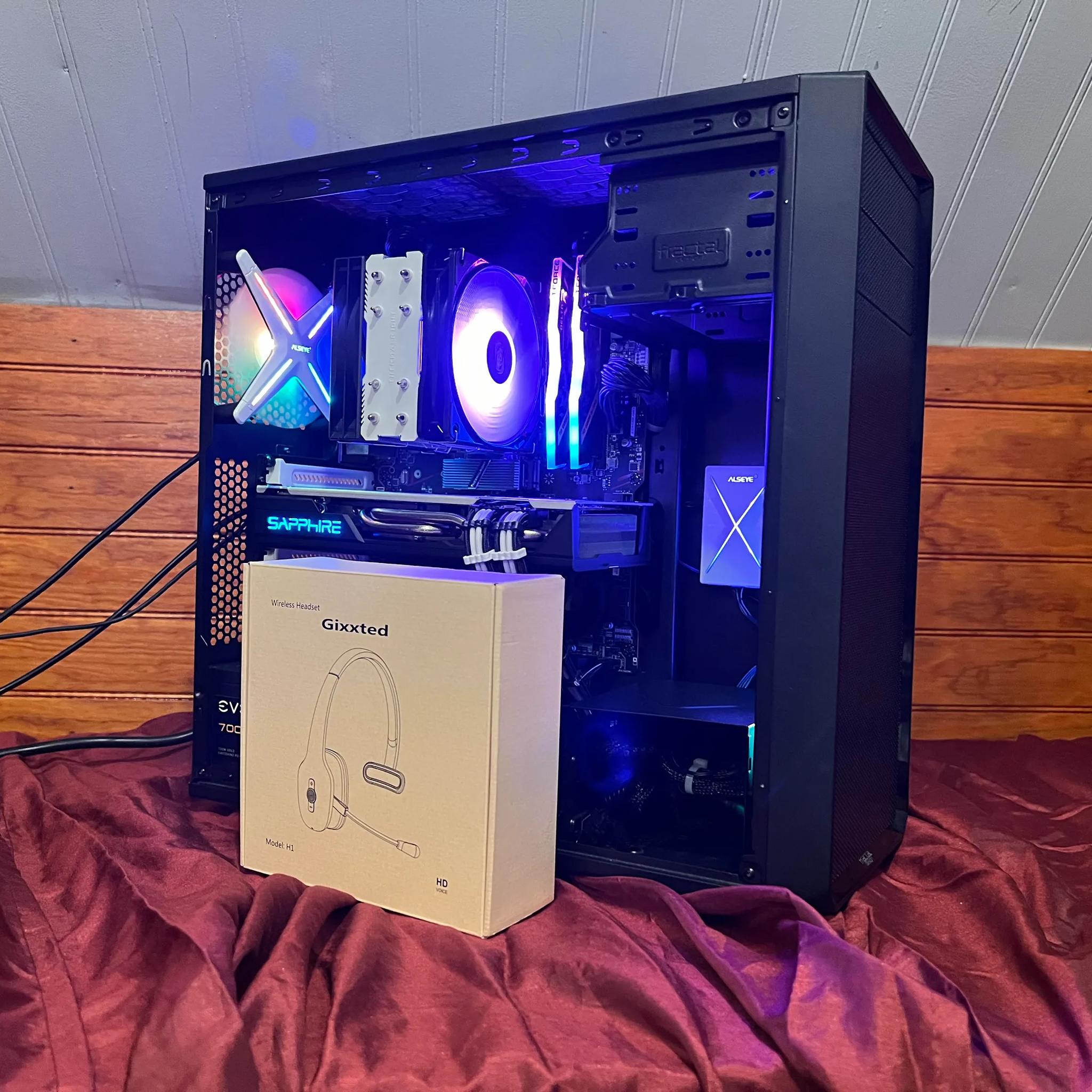 "The X-FIGHTER" 3400g , RX 580, black and white gaming pc with 32gb ram, and free headset