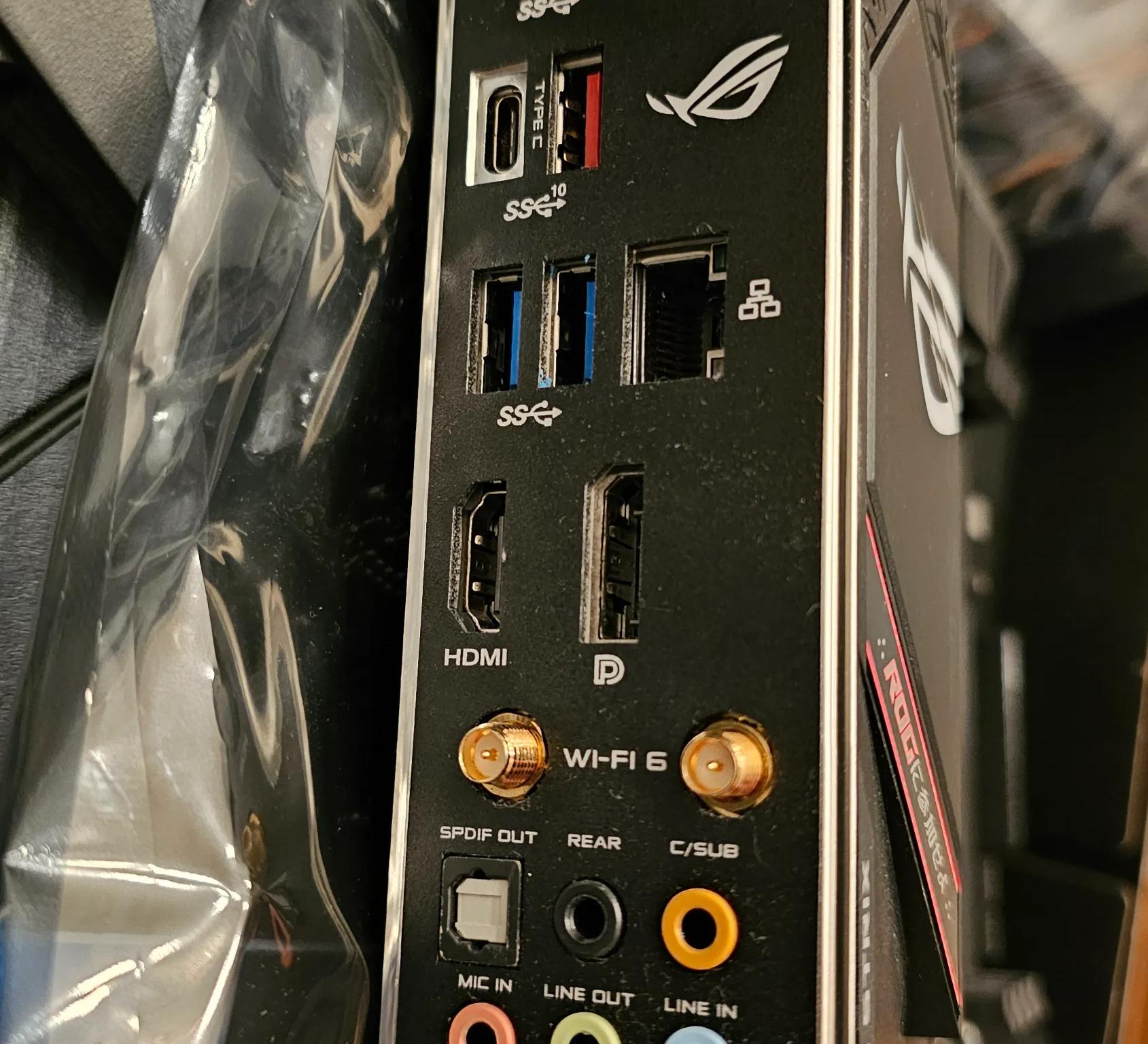 Ryzen 5600x w/ Asus ROG B550-F Gaming WIFI MOBO+32GB DDR4 3600 RAM+Hyper 212 EVO RGB Cooler+500G SSD