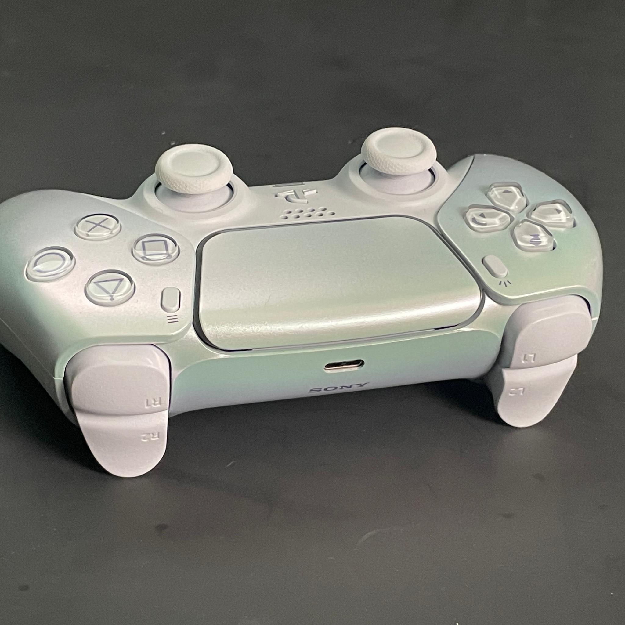 Sony PlayStation 5 PS5 DualSense Wireless Controller Chroma Pearl CFI-ZCT1W | Free Shipping