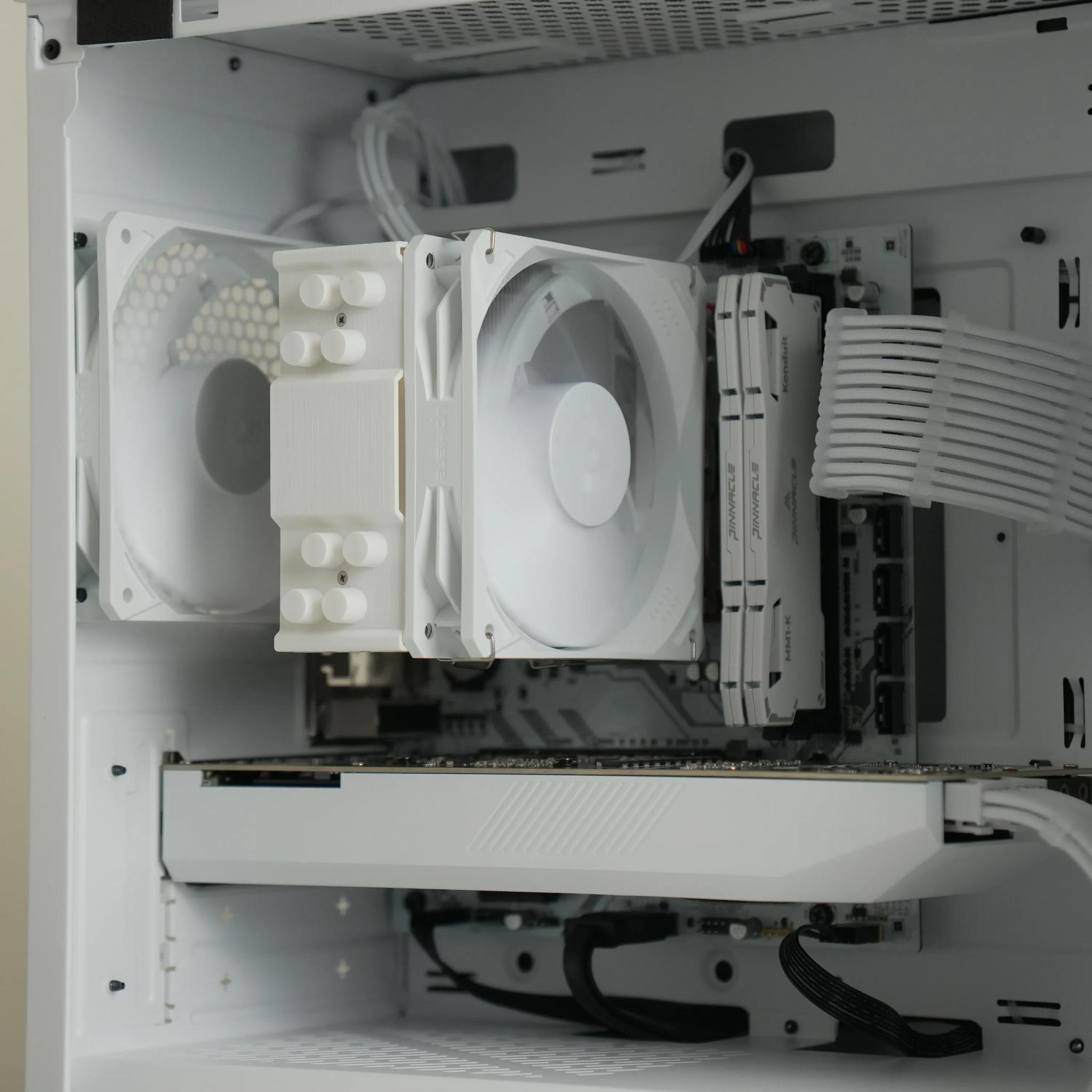 White Beauty Gaming PC | RTX 3070 | Ryzen 5 5600 | 32GB RAM | WIN 11 | WIFI |