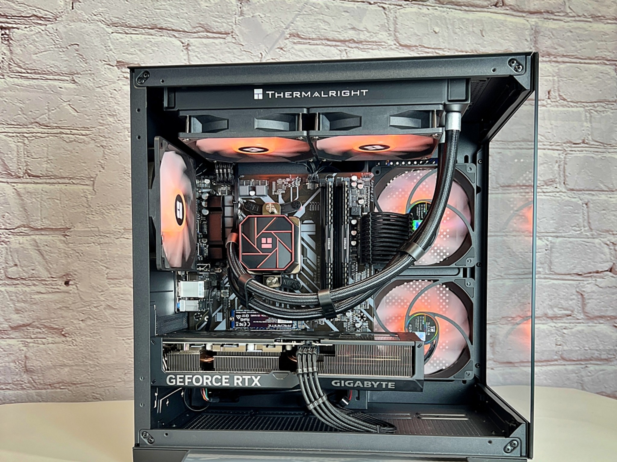 Liquid Cooled RTX 4070 Ryzen 5 5600X 32GB RAM 1TB M.2 Win 11 Gaming PC