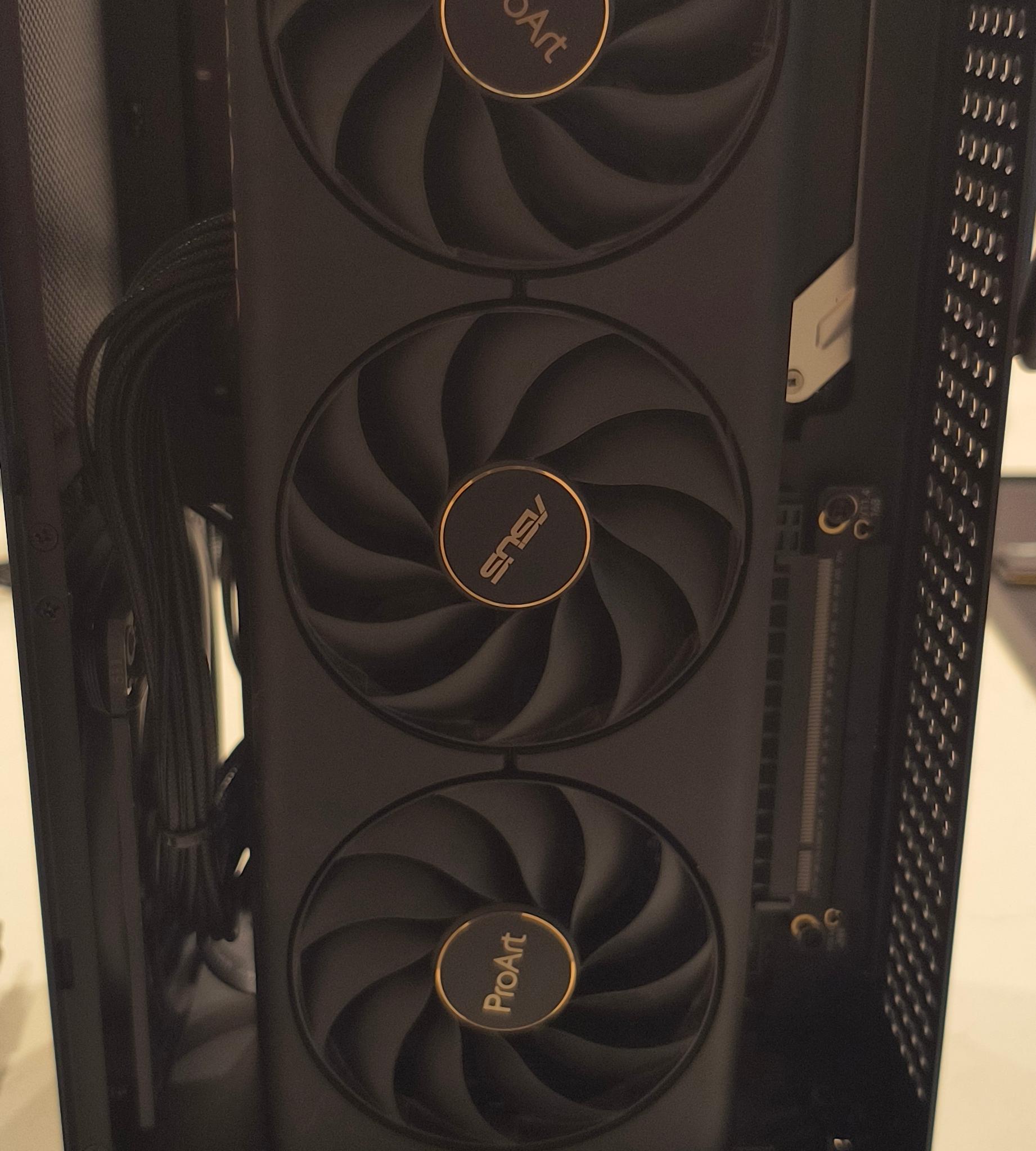 ASUS ProArt OC GeForce RTX 4080 SUPER