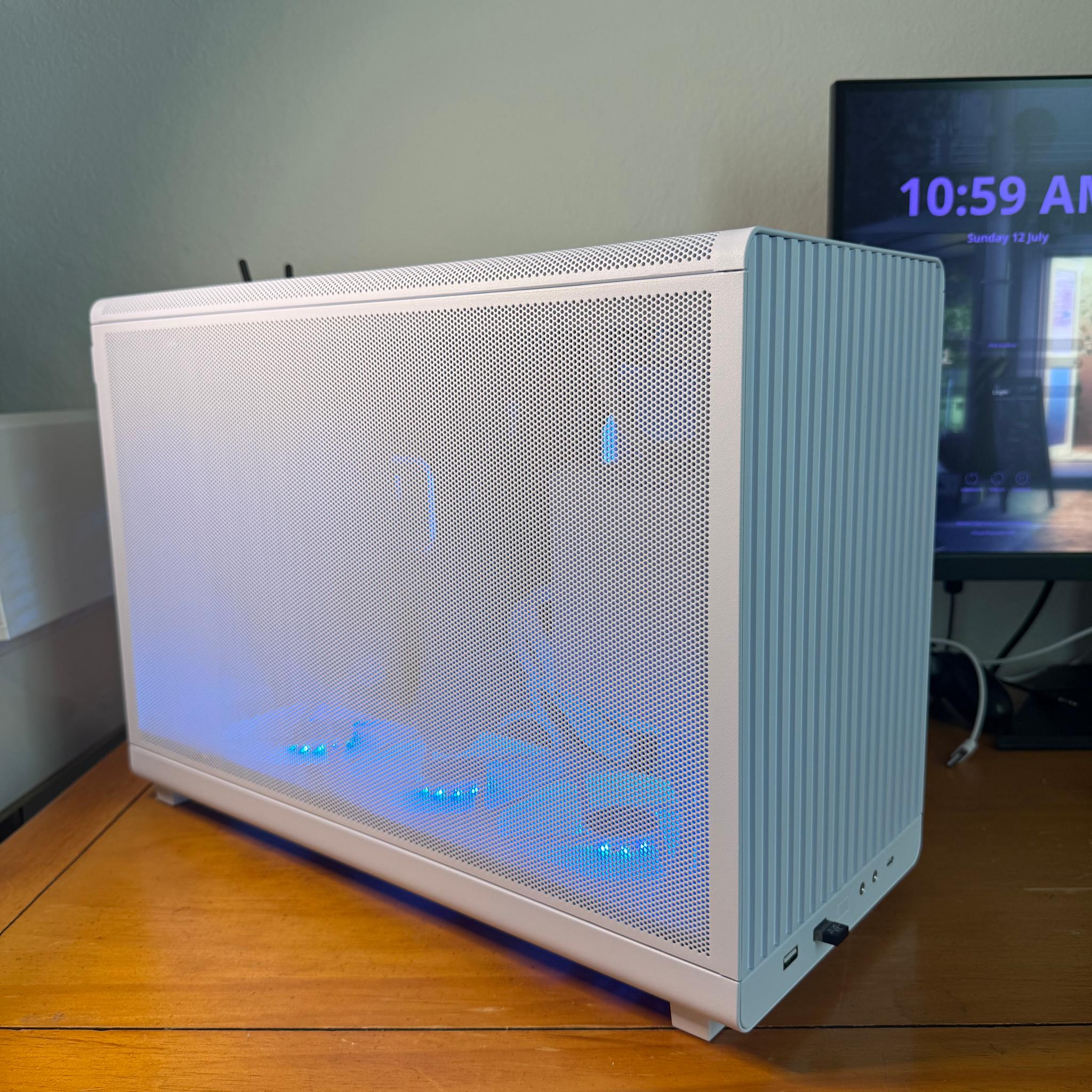 AMD Ryzen 5 9600X | Radeon RX 9060 XT 16GB | 16GB DDR5-6000 | 1TB NVMe | Liquid Cooled | WiFi 6E