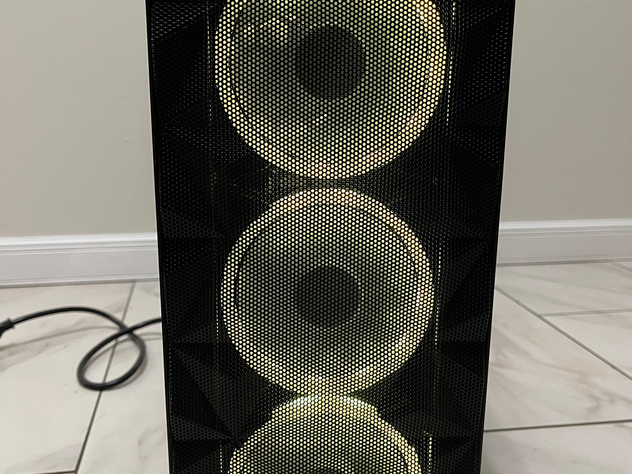 NVIDIA GTX 780 Ti, Intel Core i3-9100f, 16GB RAM, 870 GB Storage - RGB Gaming PC w/ Wi-Fi & BT