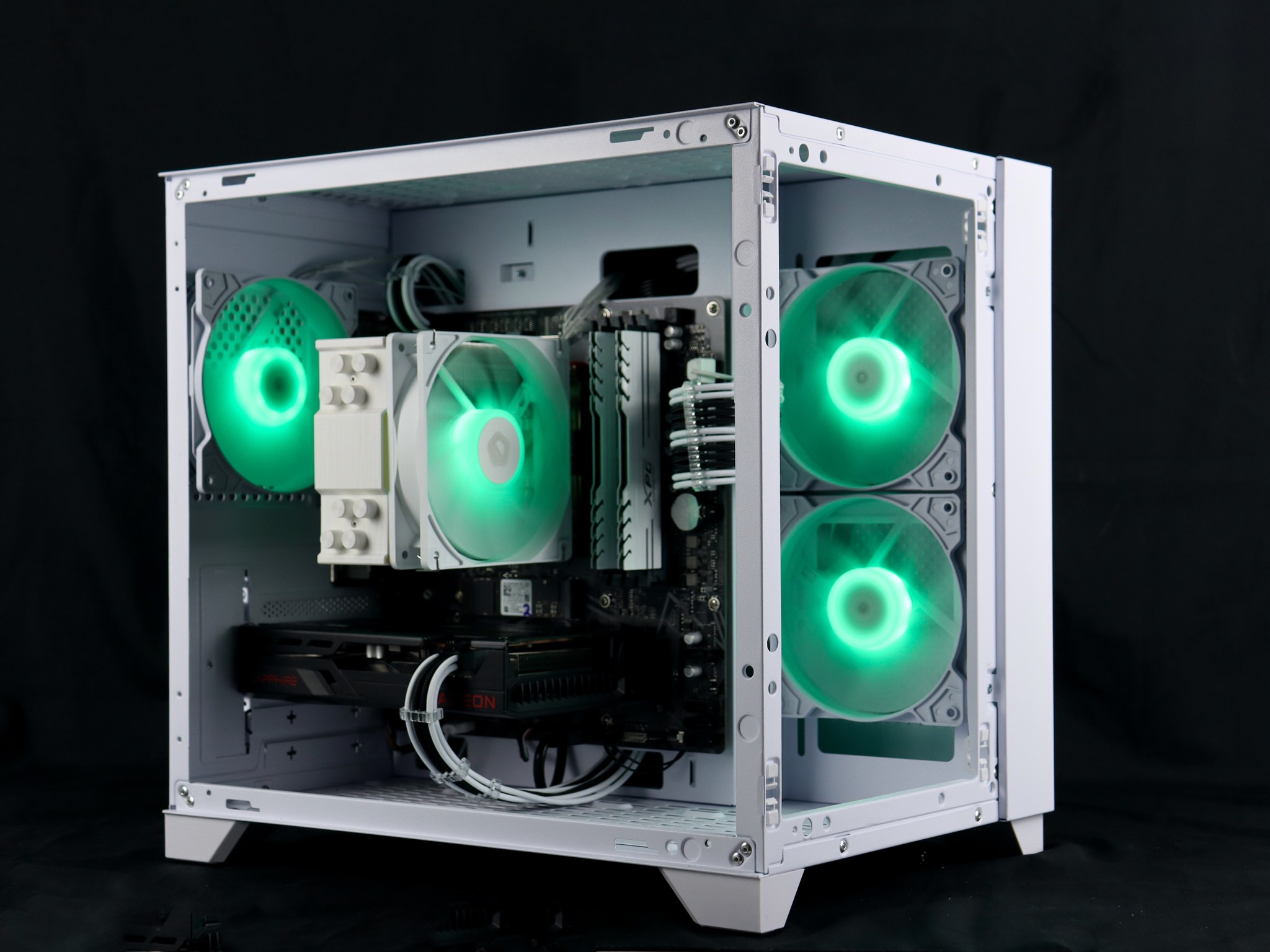 🧊❄️🧊 White Gaming PC – RX 6600 8G , Ryzen 7 2700X, 16GB RAM, 500GB SSD - WiFi, BlueTooth 🧊❄️🧊