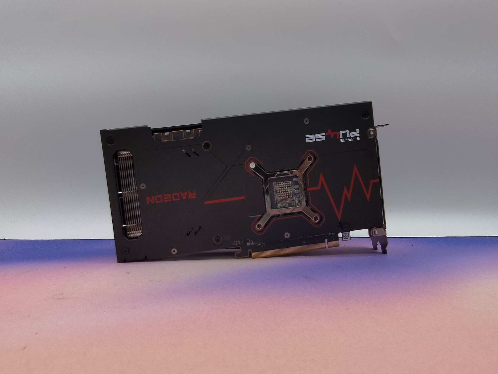 Sapphire Pulse RX 7600