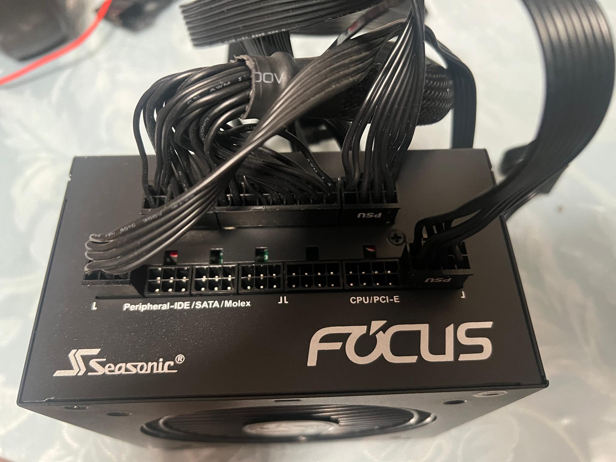 Seasonic FOCUS GX-650 650 Watt 80 Plus Gold  Fully Modular ATX Power Supply
