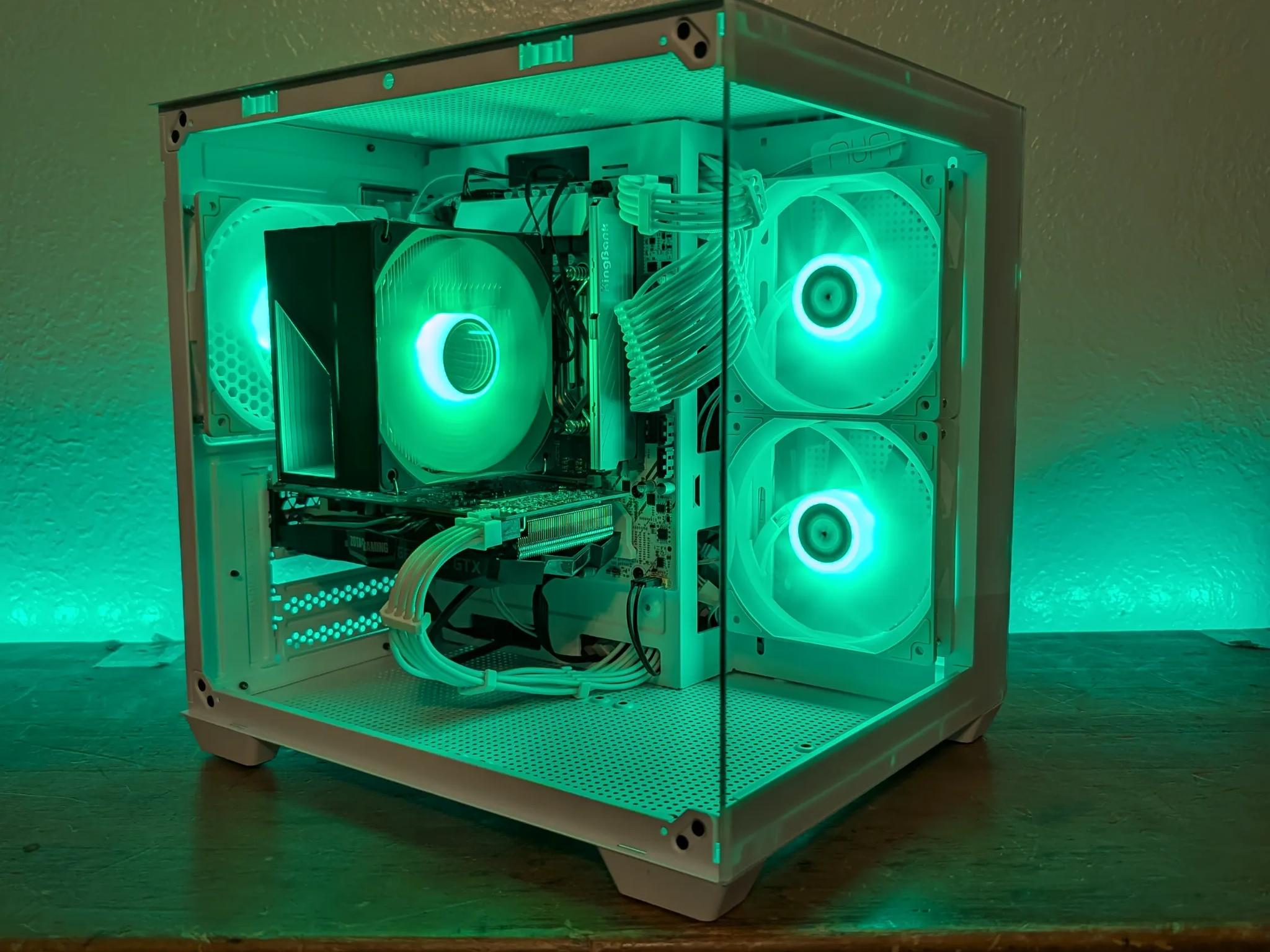 1660 Super, Ryzen 7 1700X Intel Equivalent, 16 GB RAM, 500 GB NVME SSD