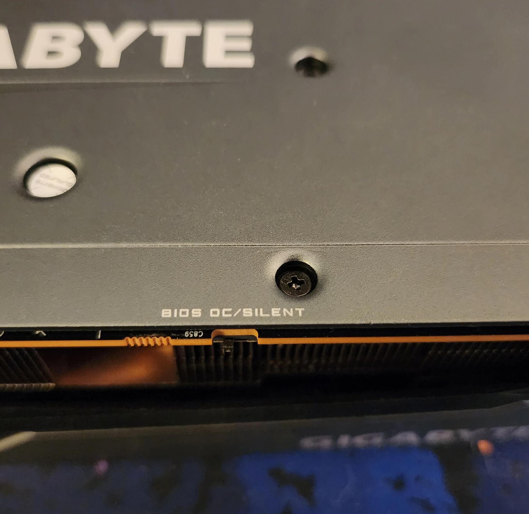 RX 6800 XT Gigabyte Gaming OC