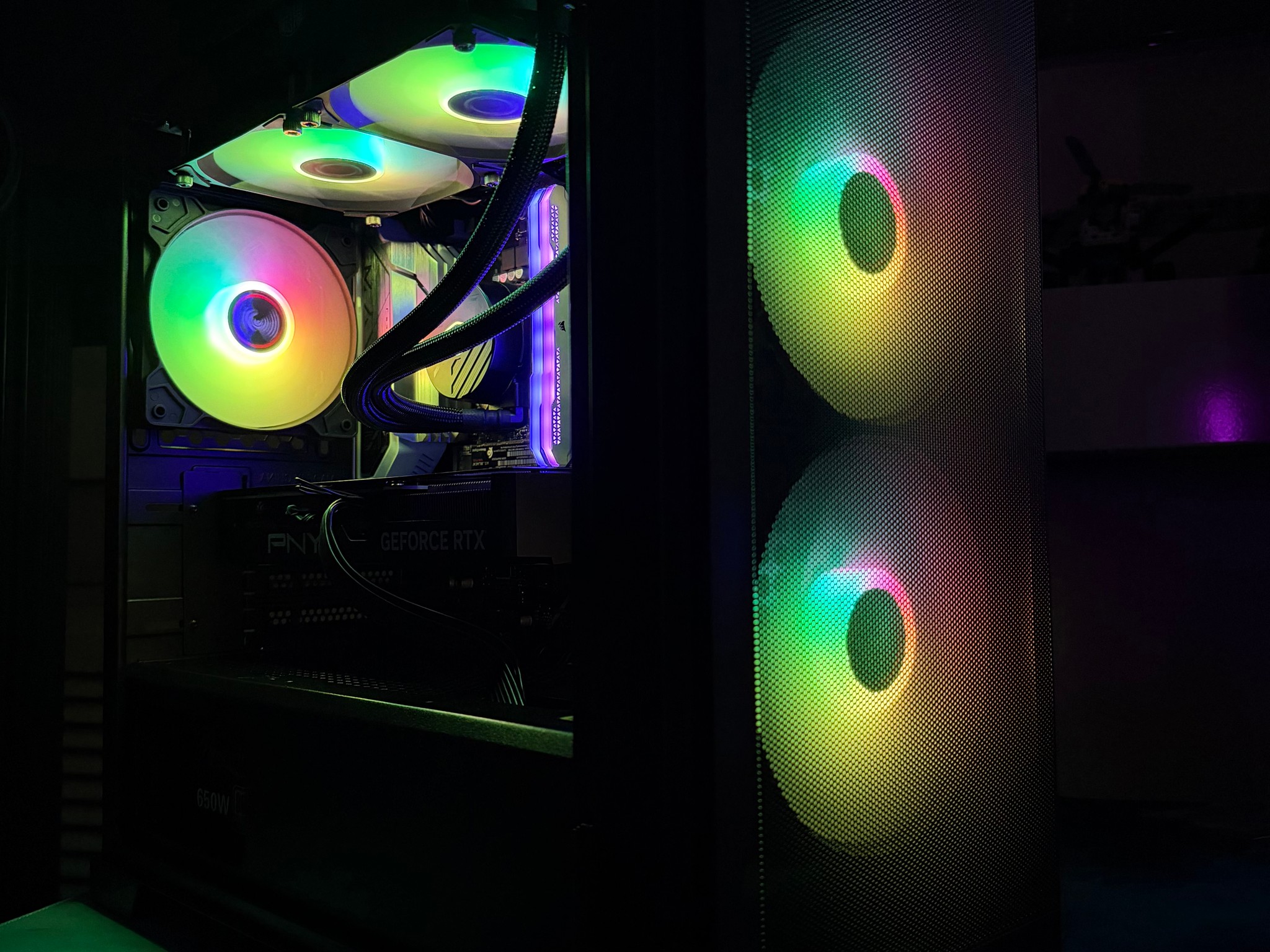 Intel Productivity PC! - Intel i5-14600KF | RTX 4070 Super | 32GB DDR4 | 3.25TB Storage!