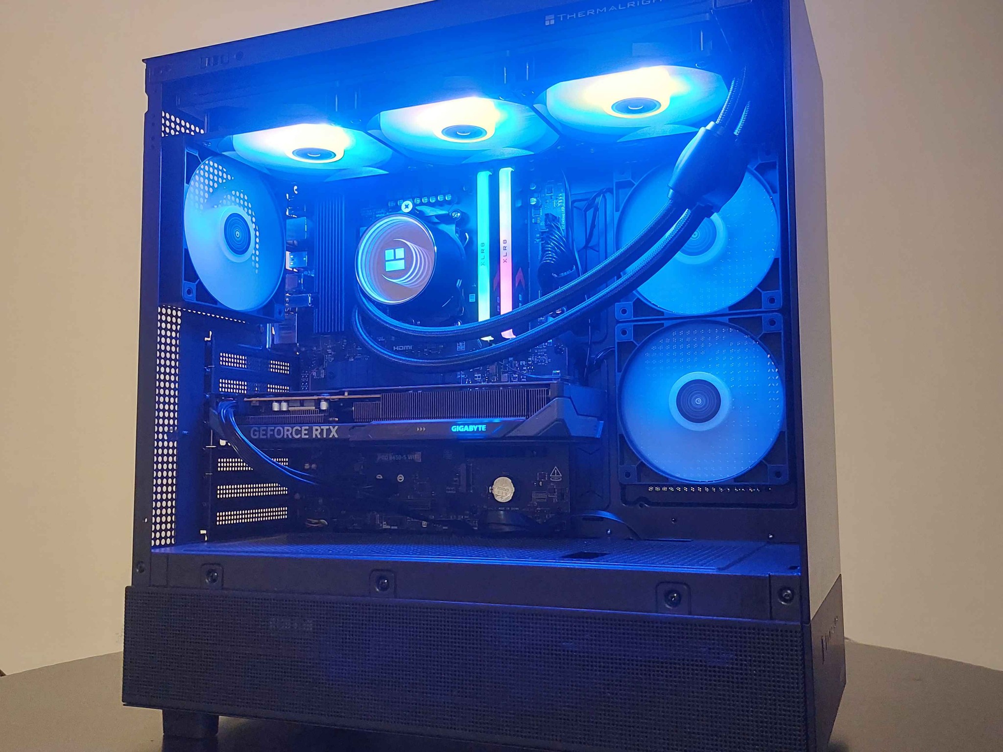 ⚡Performance⚡Ryzen 5 9600x, RTX 5060, 32 GB DDR5 RAM, Custom Built Gaming PC Windows 11