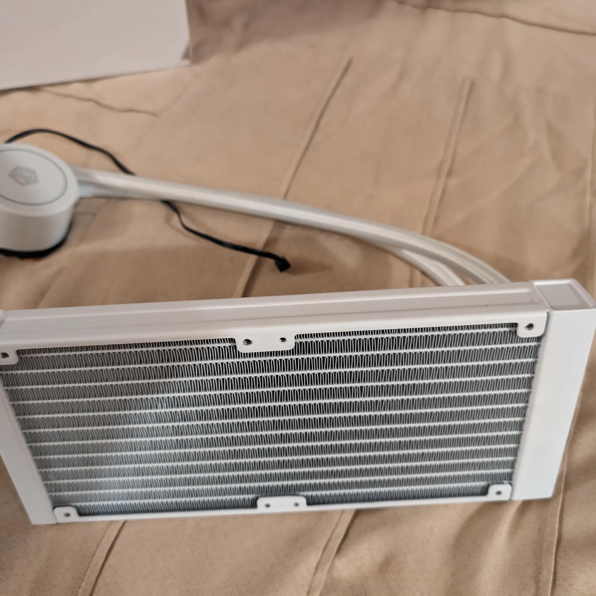 ID Cooler 240 AIO White