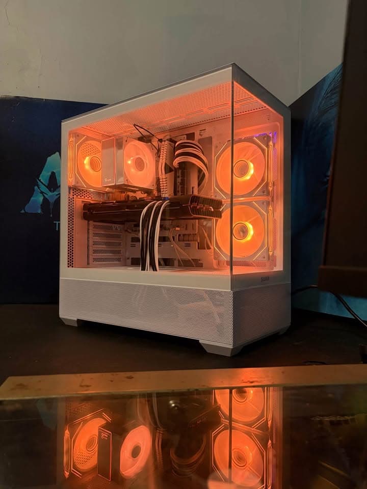 RX 5700XT|Ryzen 5 4500|32GB RAM|1TB M.2 SSD|Windows 11 Pro
