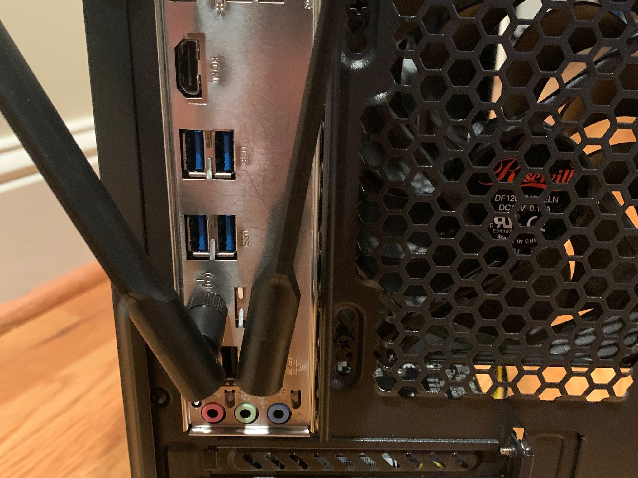 Custom Like New Mid-Range Budget Gaming PC R5 3600 RX 6500 XT 16GB RAM 128GB SSD 500GB HDD Windows