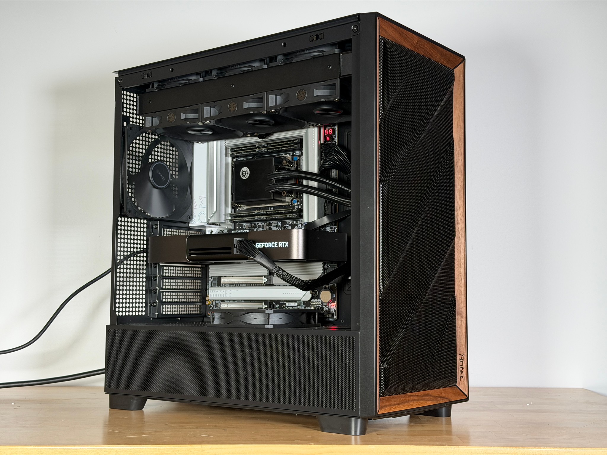 Threadripper 9960x/ RTX 5090FE AI Workstation PC