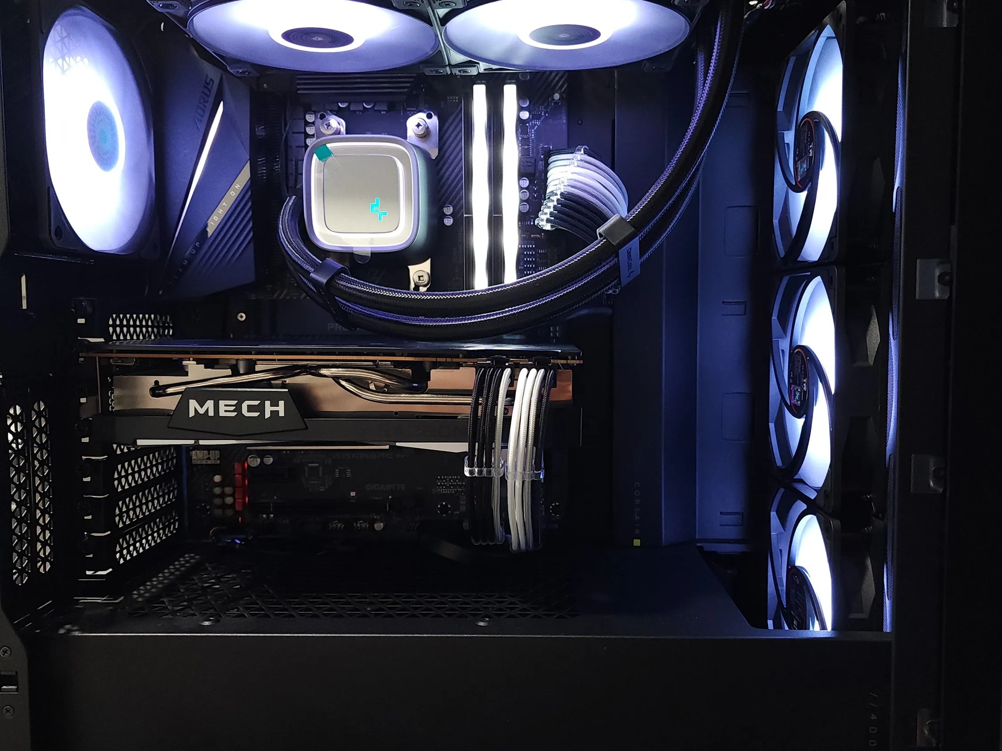 AMD Gaming PC | R7 5700X | RX 6750XT | 32GB | 1TB NVME