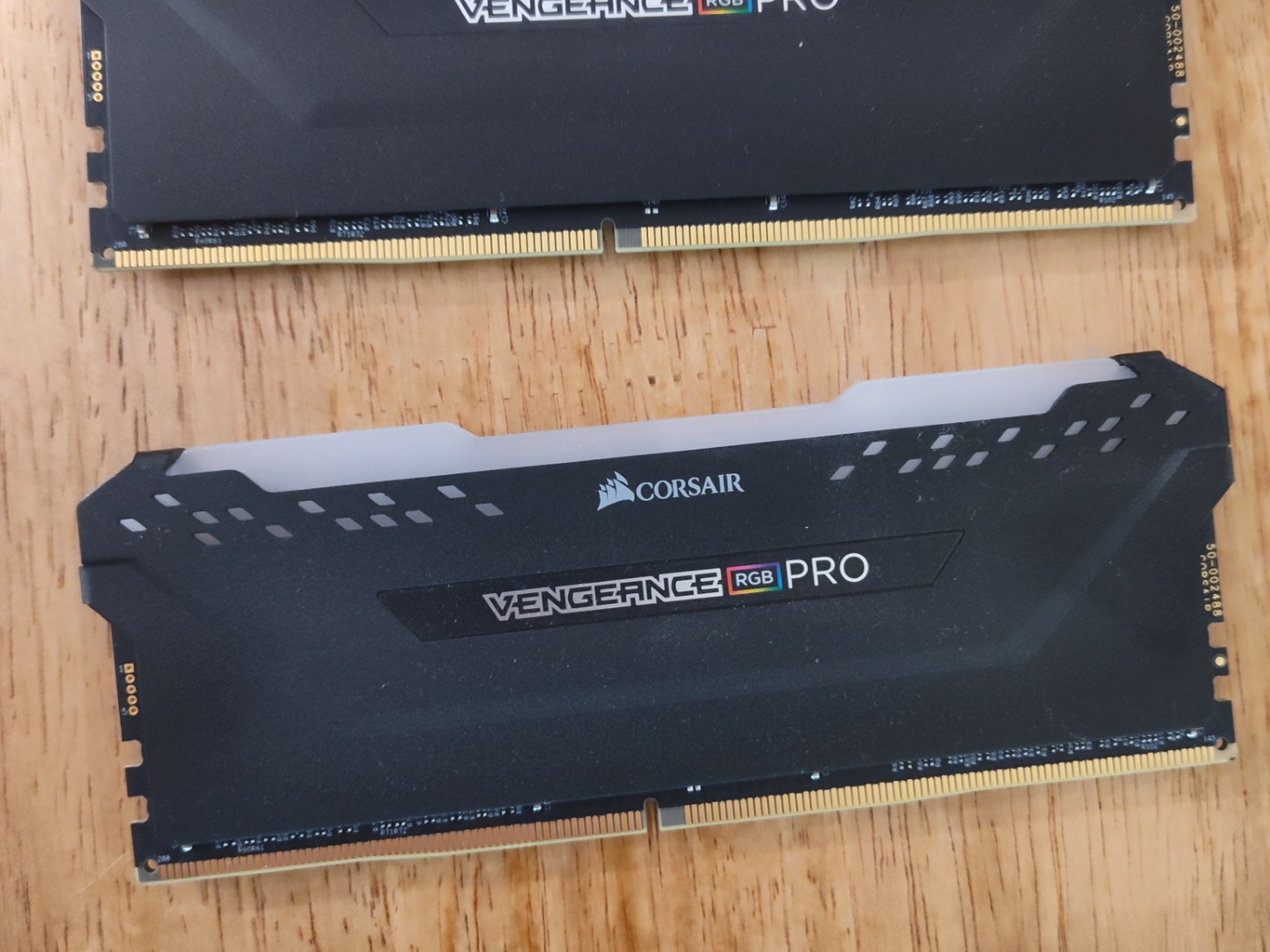 Corsair Vengeance RGB Pro 32GB DDR4 (2 x 16 GB)