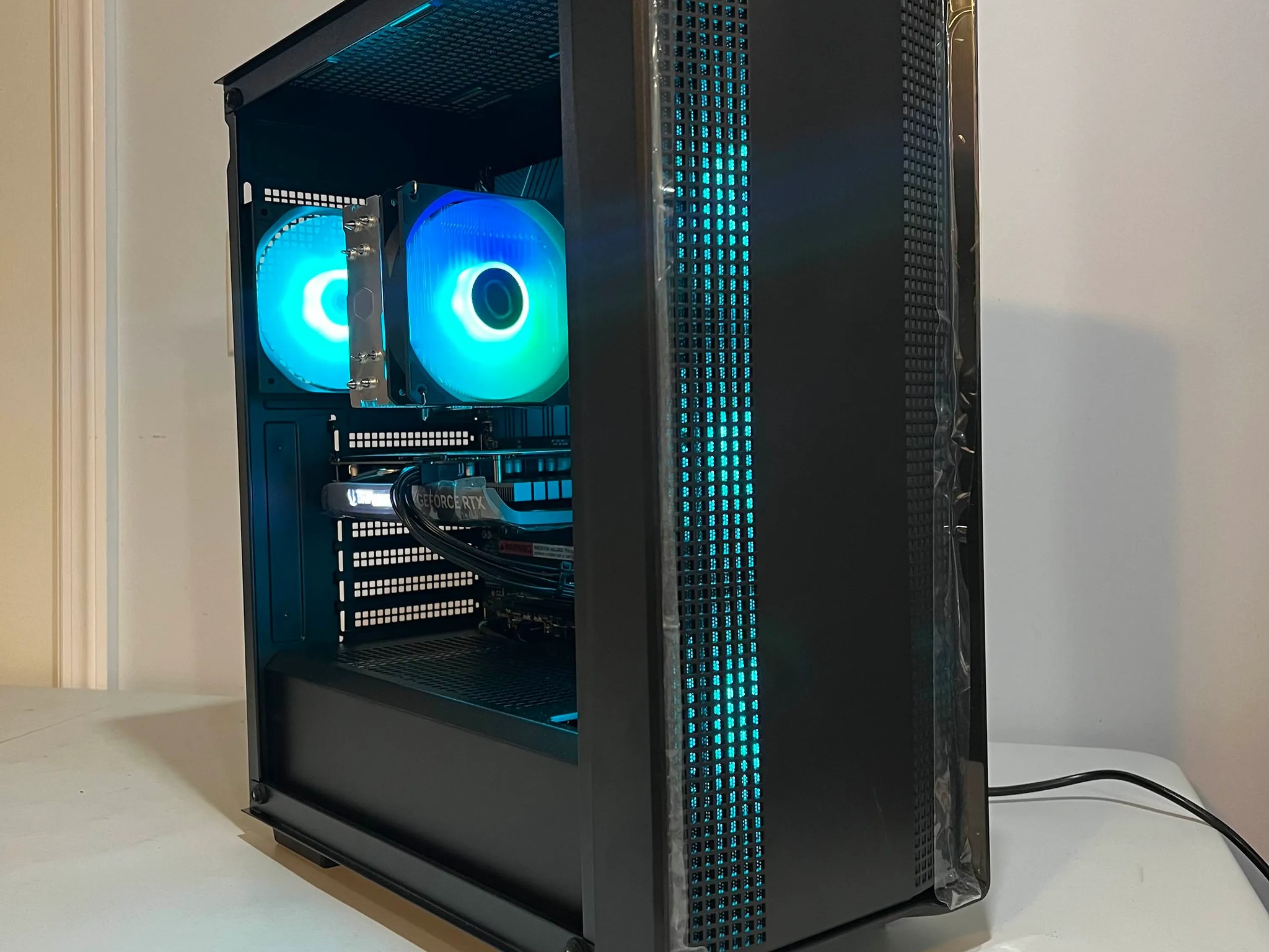 🔥SALE🔥RTX 4060 | i5-12600KF | MSI Z790 | 32GB RAM | 1TB PCIe 4.0- DeepHuo Brand NEW Pre-Built PC