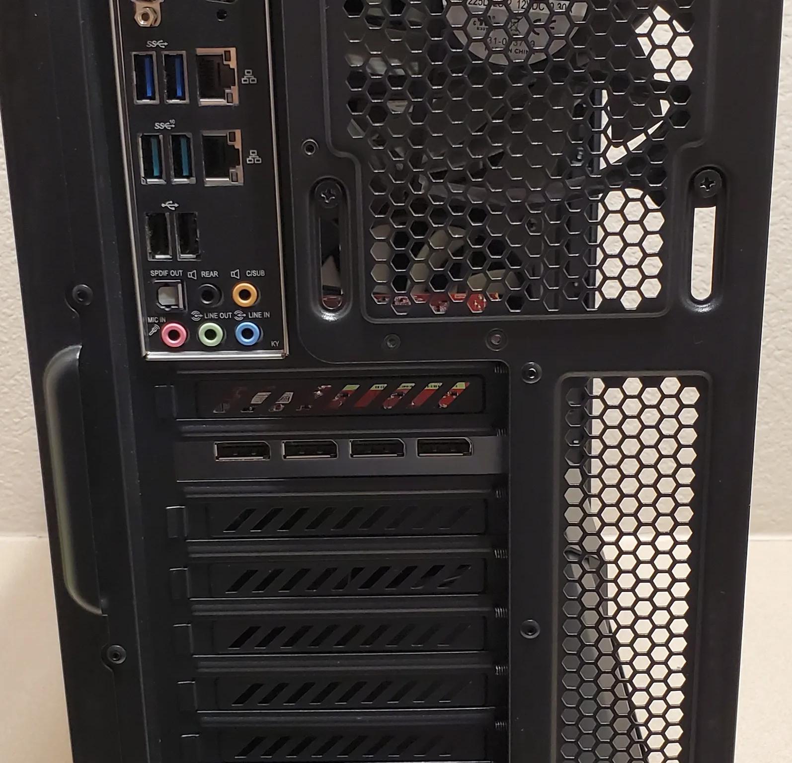 Custom PC Intel i7-8700K @3.7Ghz | AMD FirePro W5100 4GB | 16GB DDR4 RAM | 500GB NVME | Win11 ProSSD