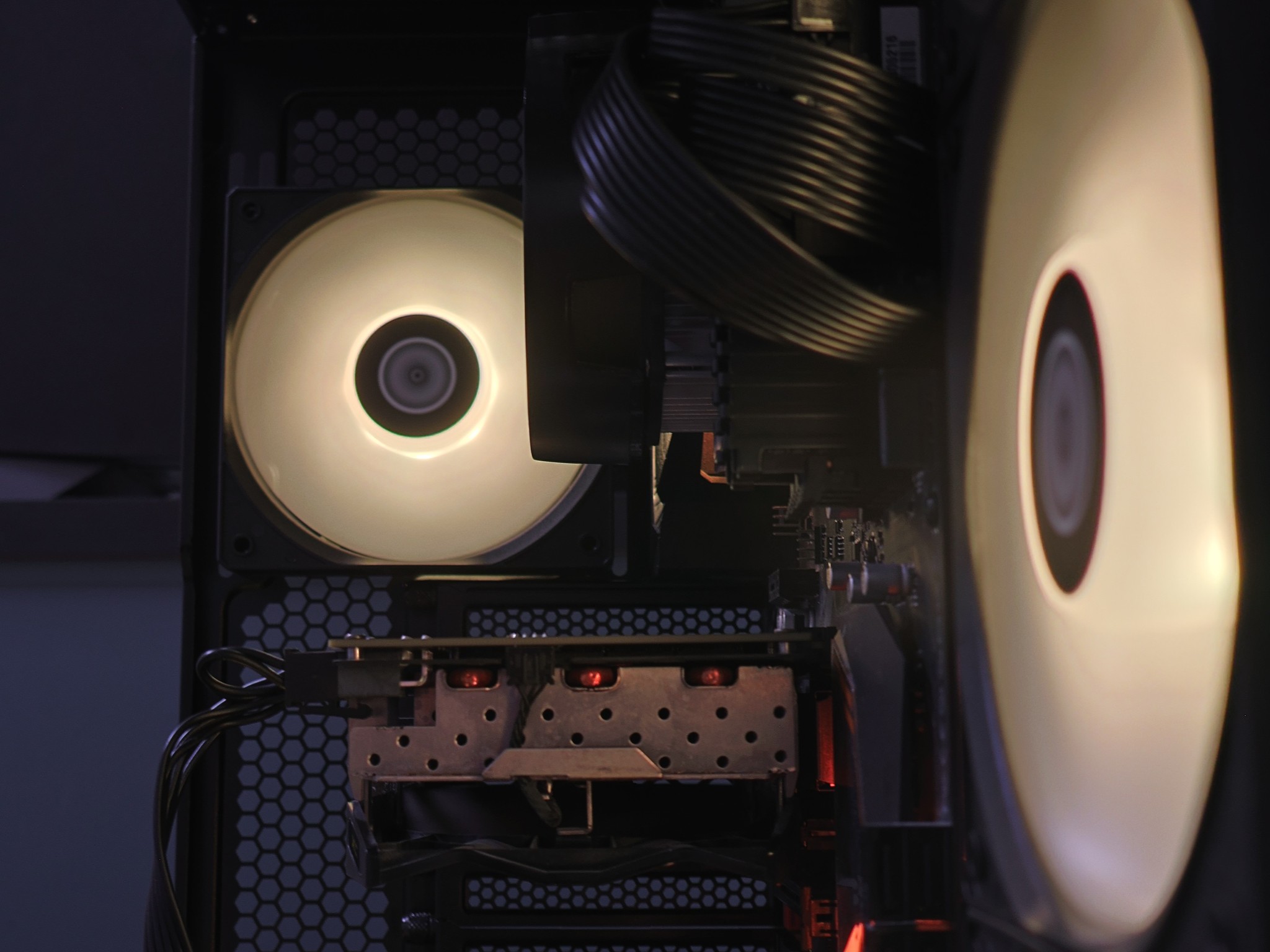 🖥️ Gaming PC 🖥️ AMD Ryzen 5 3600X | GeForce GTX 1660 TI | 16GB RAM | 500GB SSD