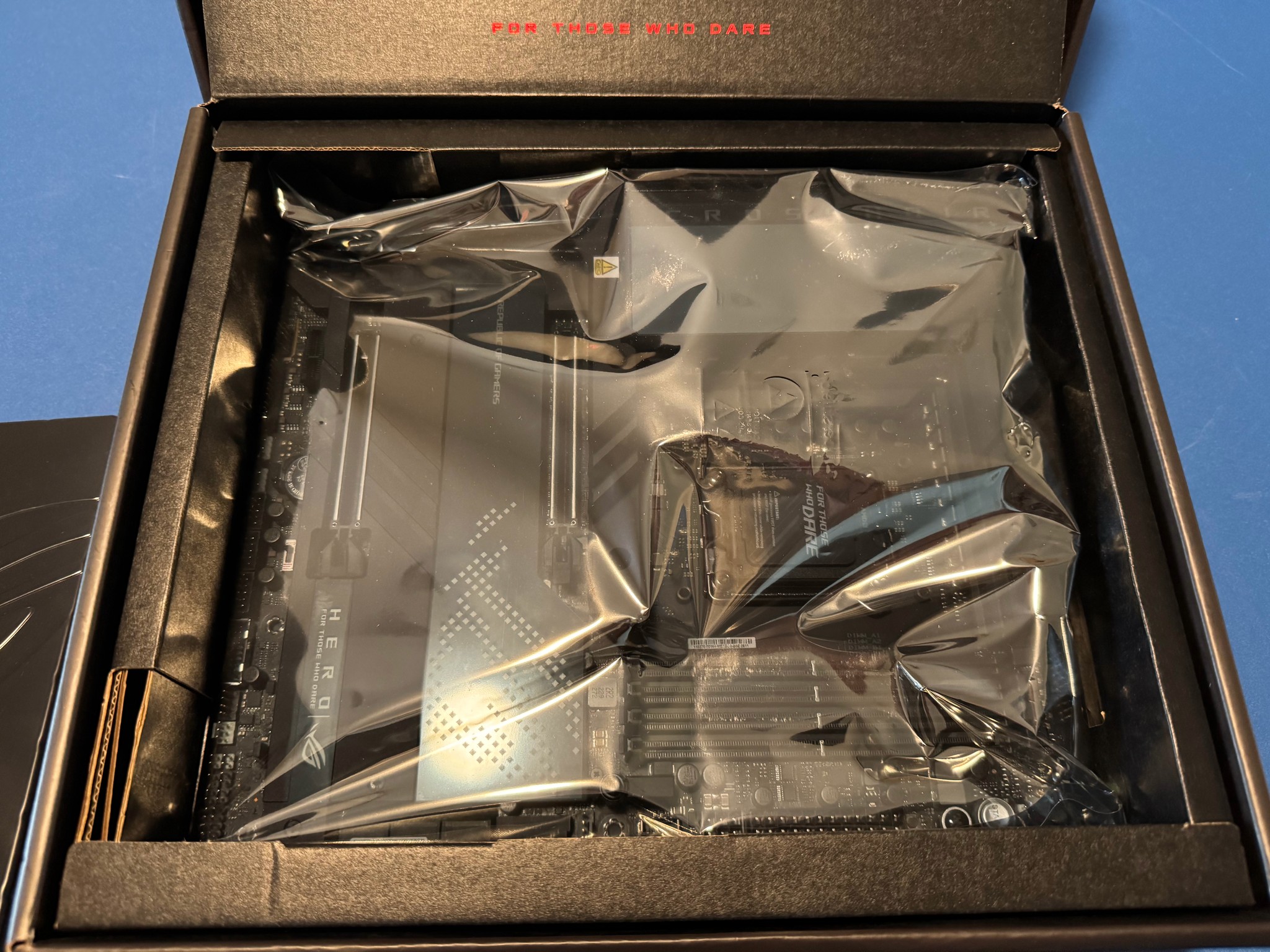 ROG Crosshair X670E Hero (Used - RMA)
