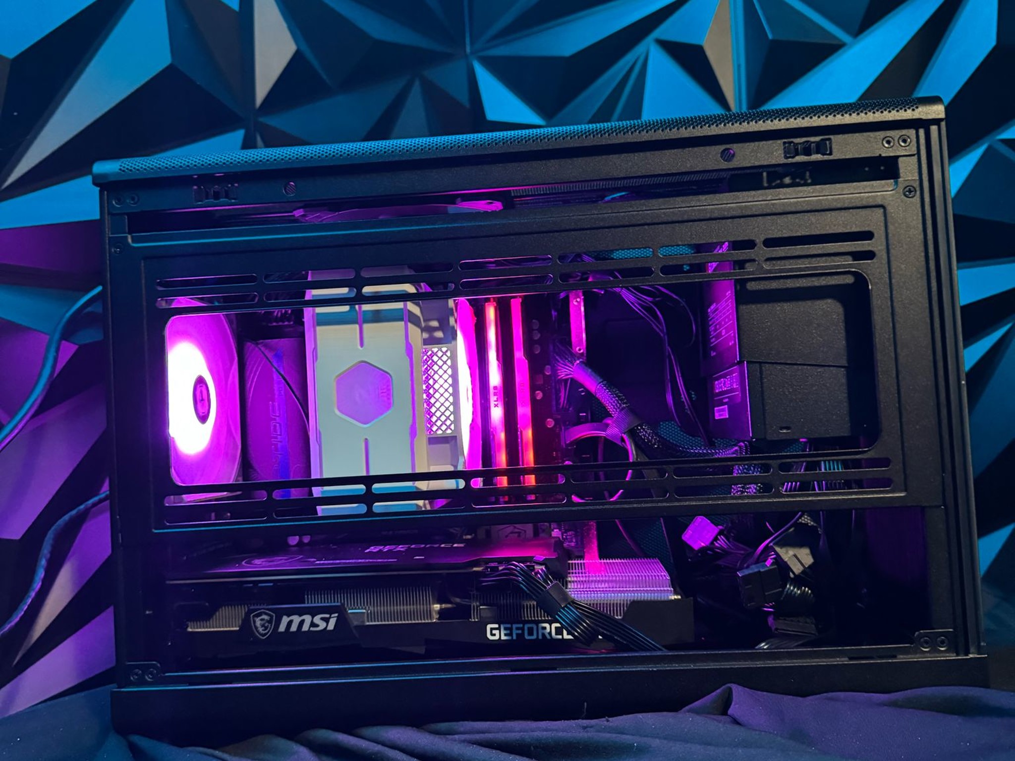 🔥 Tusker Mesh Mini 🔥 i5 14600KF |RTX 3070| 32 GB DDR5 | 2 TB NVMe Free Games included