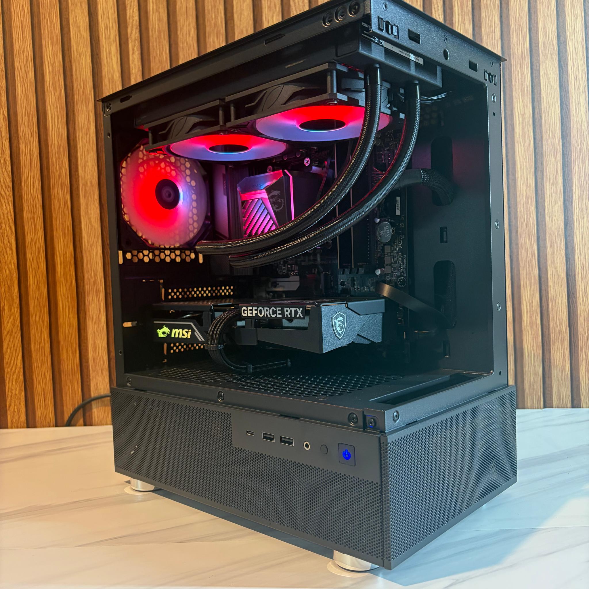RTX 5060 | RYZEN 5 5500 | 16GB DDR4 | 500GB SSD | 240MM AIO