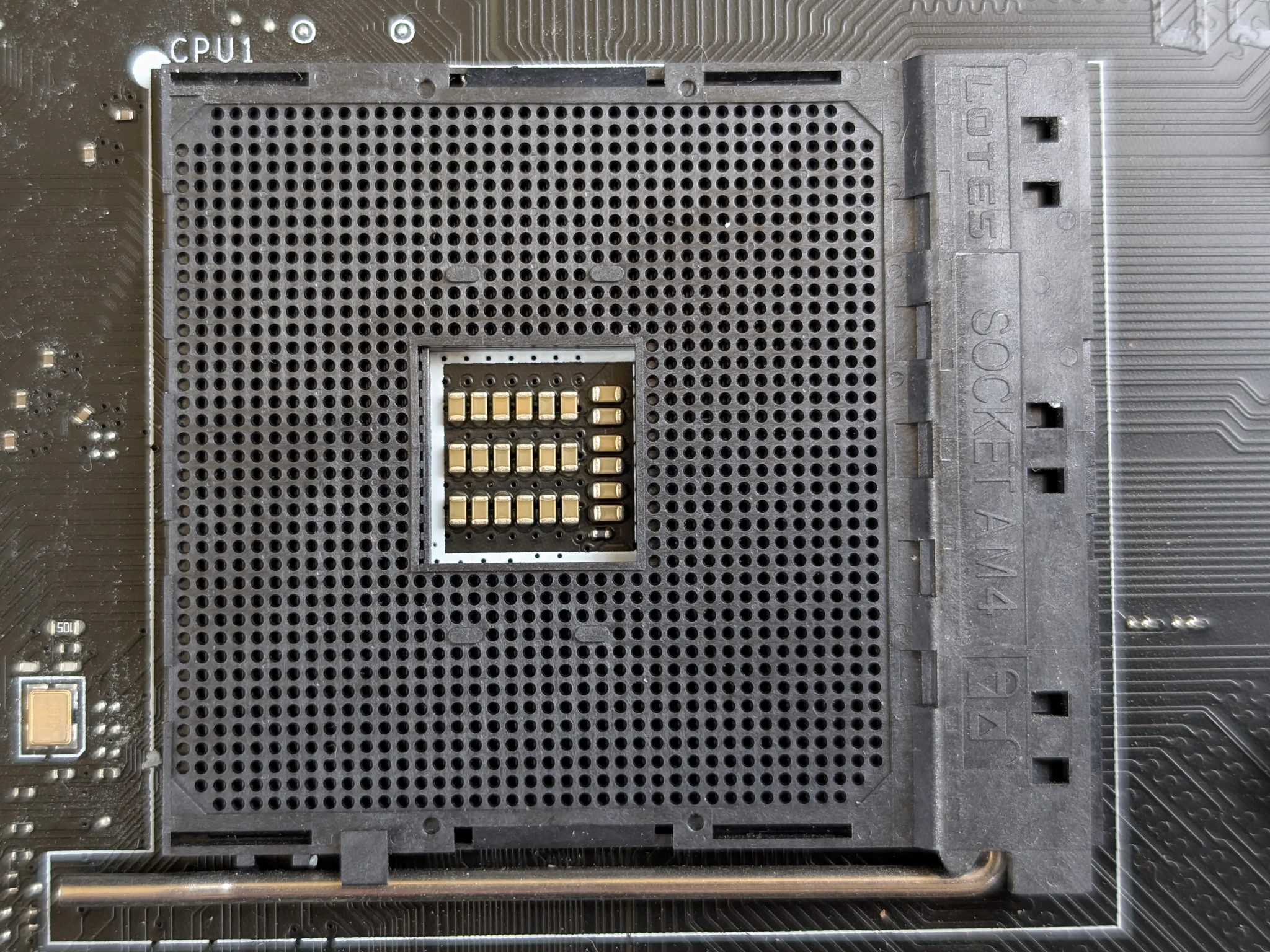 MSI MPG B550 Gaming Plus